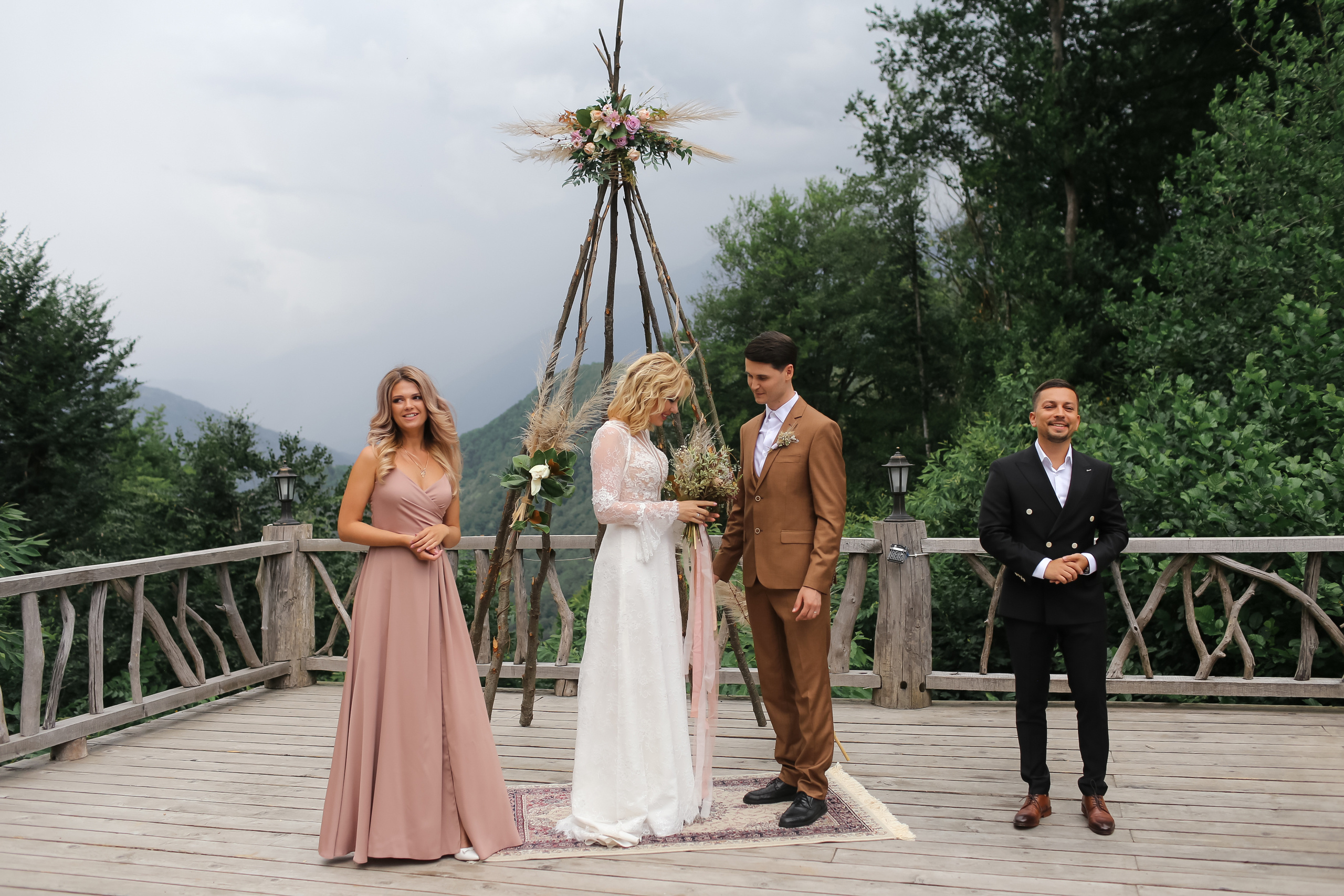 Галина и Александр, Сочи, Роза Хутор, Рэдиссон. Свадебный и репортажный фотограф (Москва, Королев и другие)