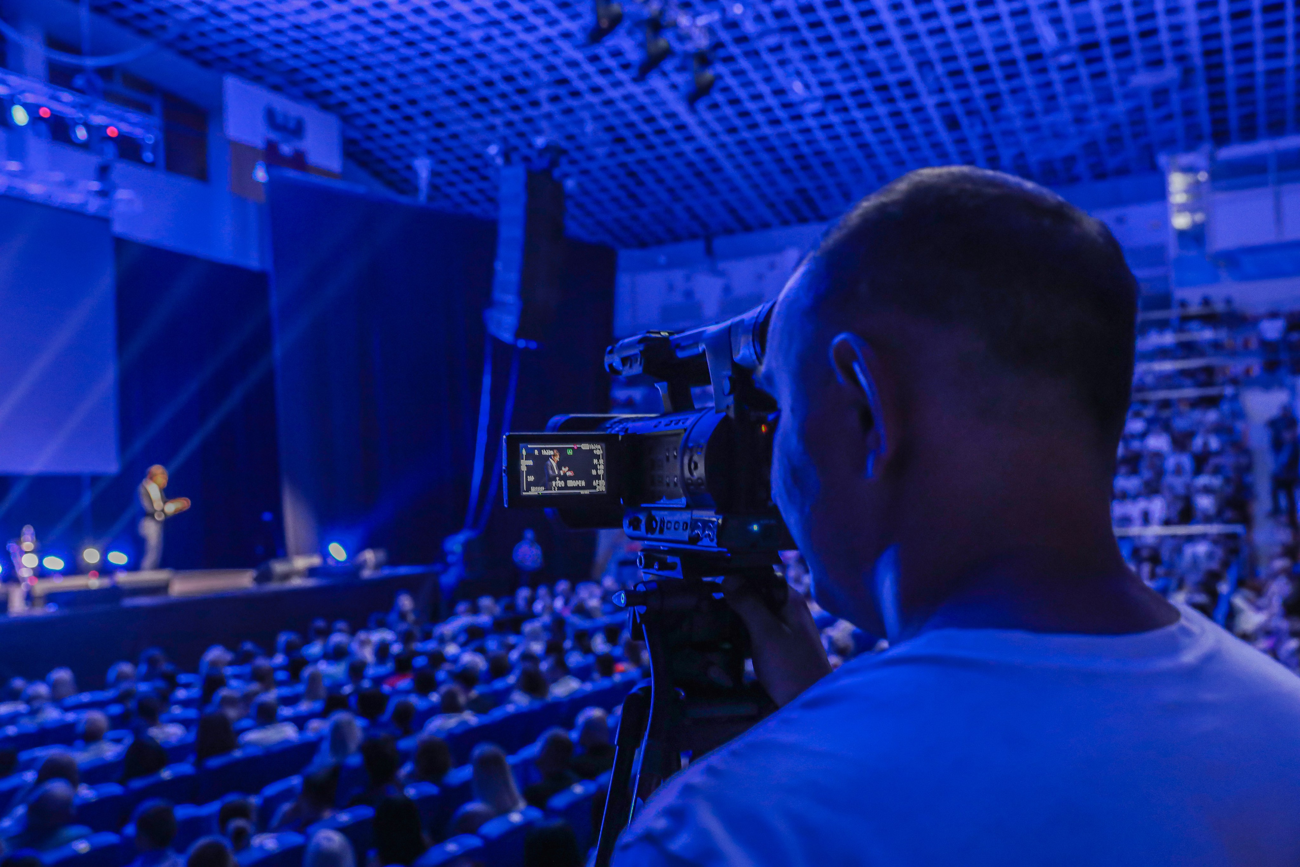 «ПАВЕЛ ВОЛЯ STAND-UP». Photographer Viktoriya Markushina «My world throug»