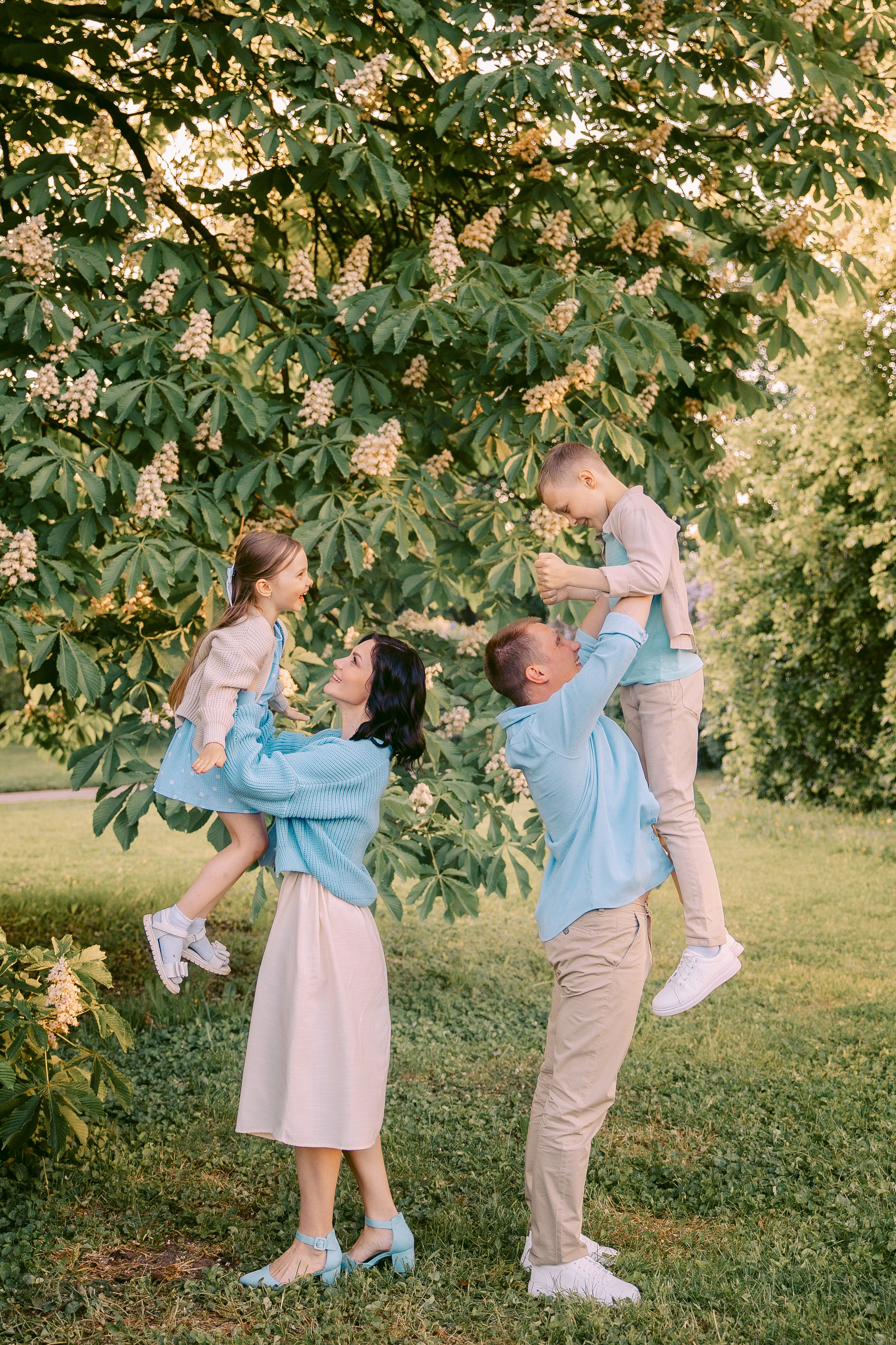 Семейная фотосессия в парке Ботанический сад. Фотограф Москва — Павел Михайлов