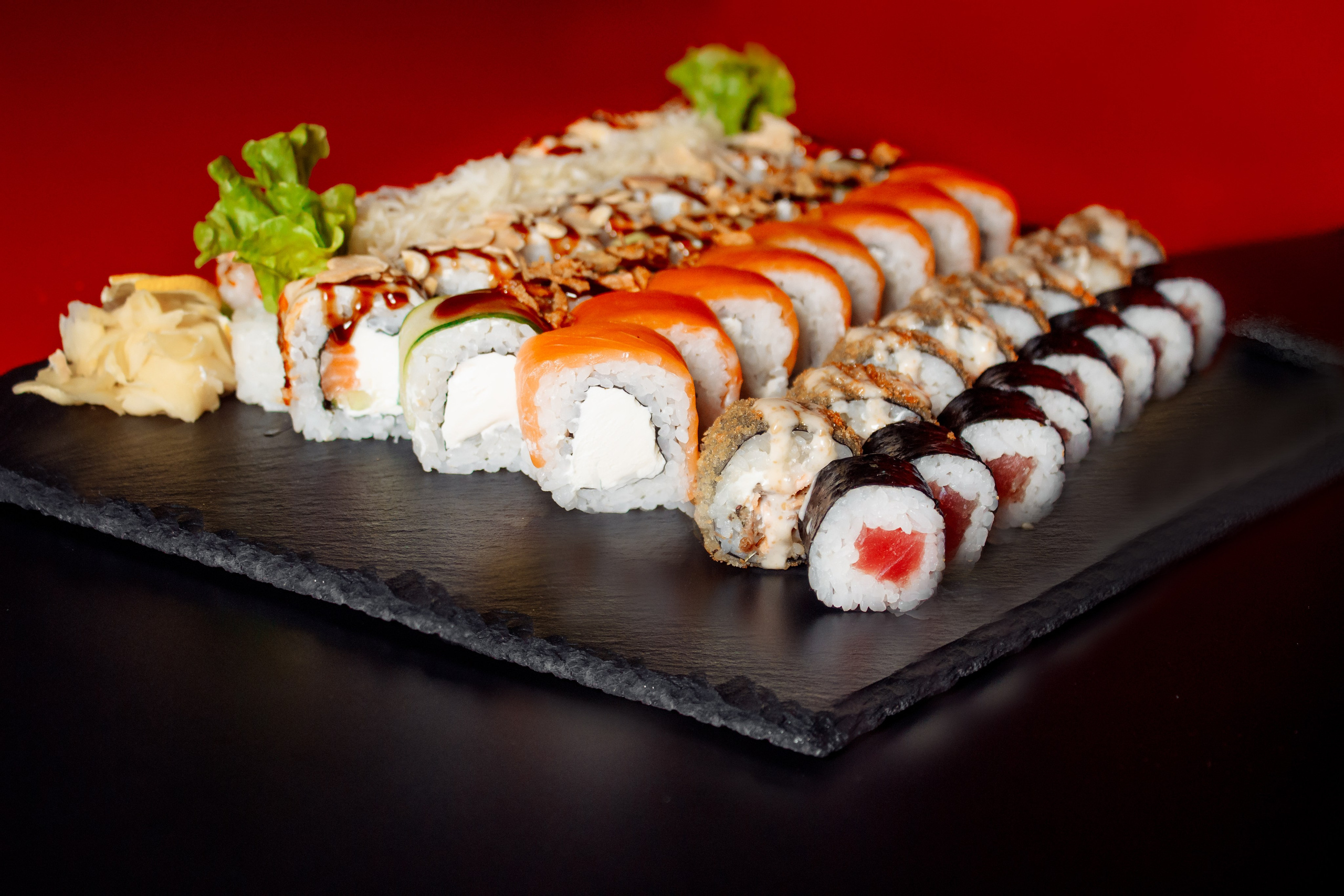 Ресторан суши доставки. Виктория Ларина — Портретный профессиональный фотограф в Иркутске