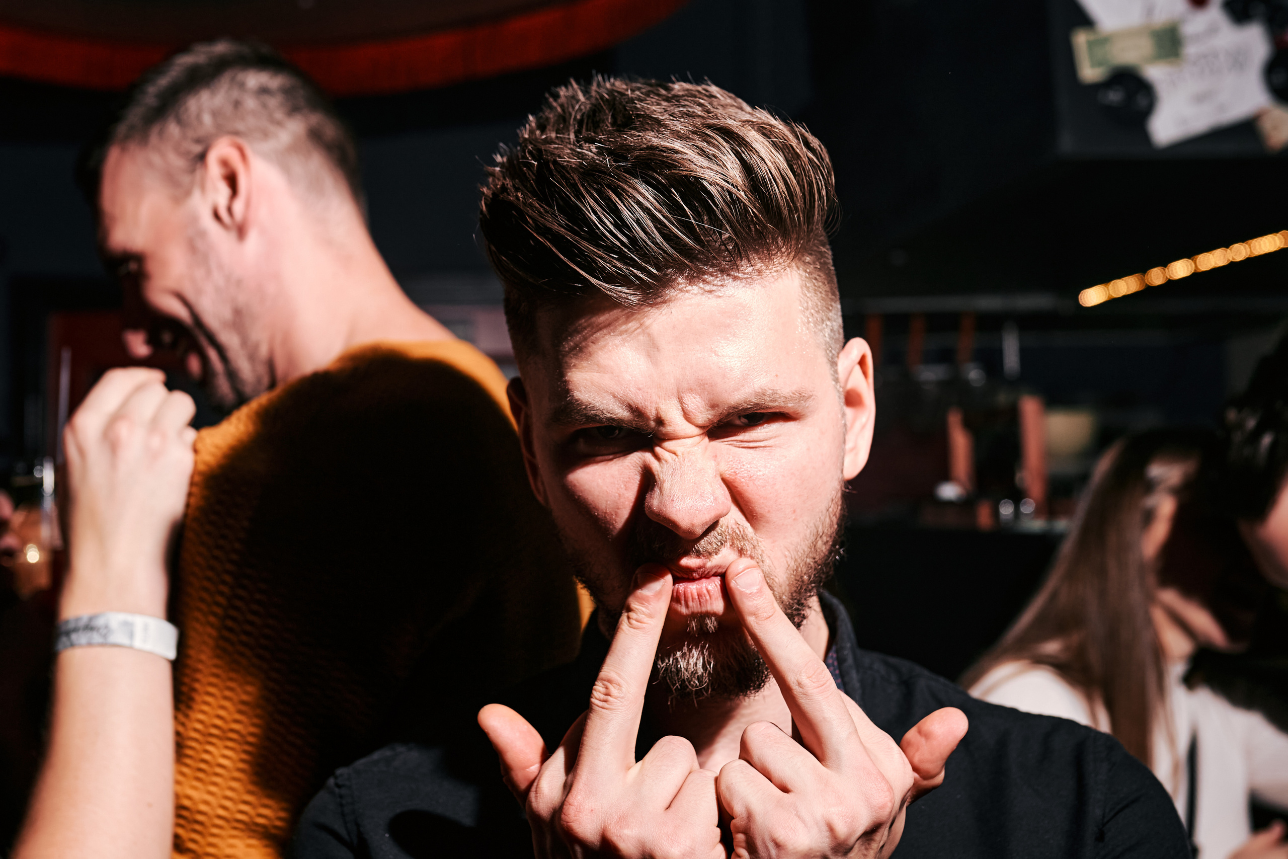 BUNIN BAR. Лёшка Варзегов — фотограф