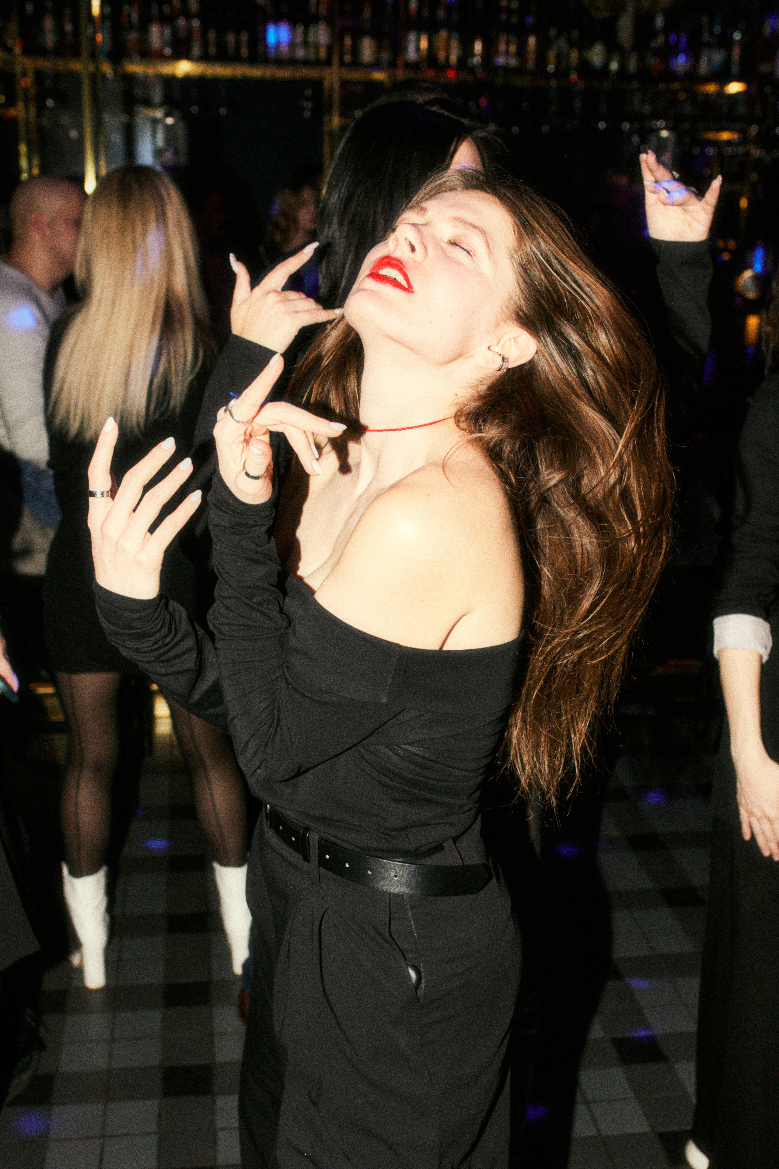 ÖGONEK BAR. Лёшка Варзегов — фотограф