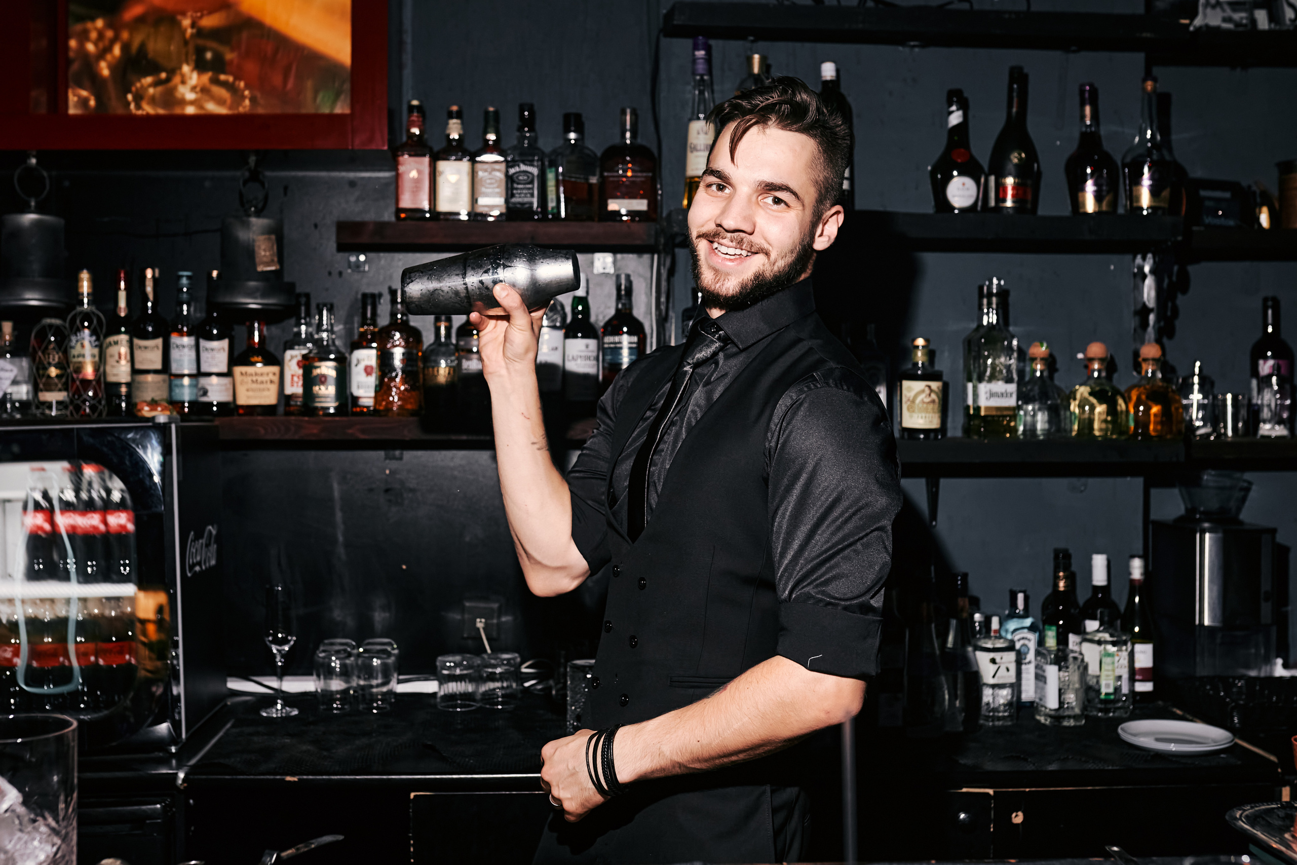 BUNIN BAR. Лёшка Варзегов — фотограф