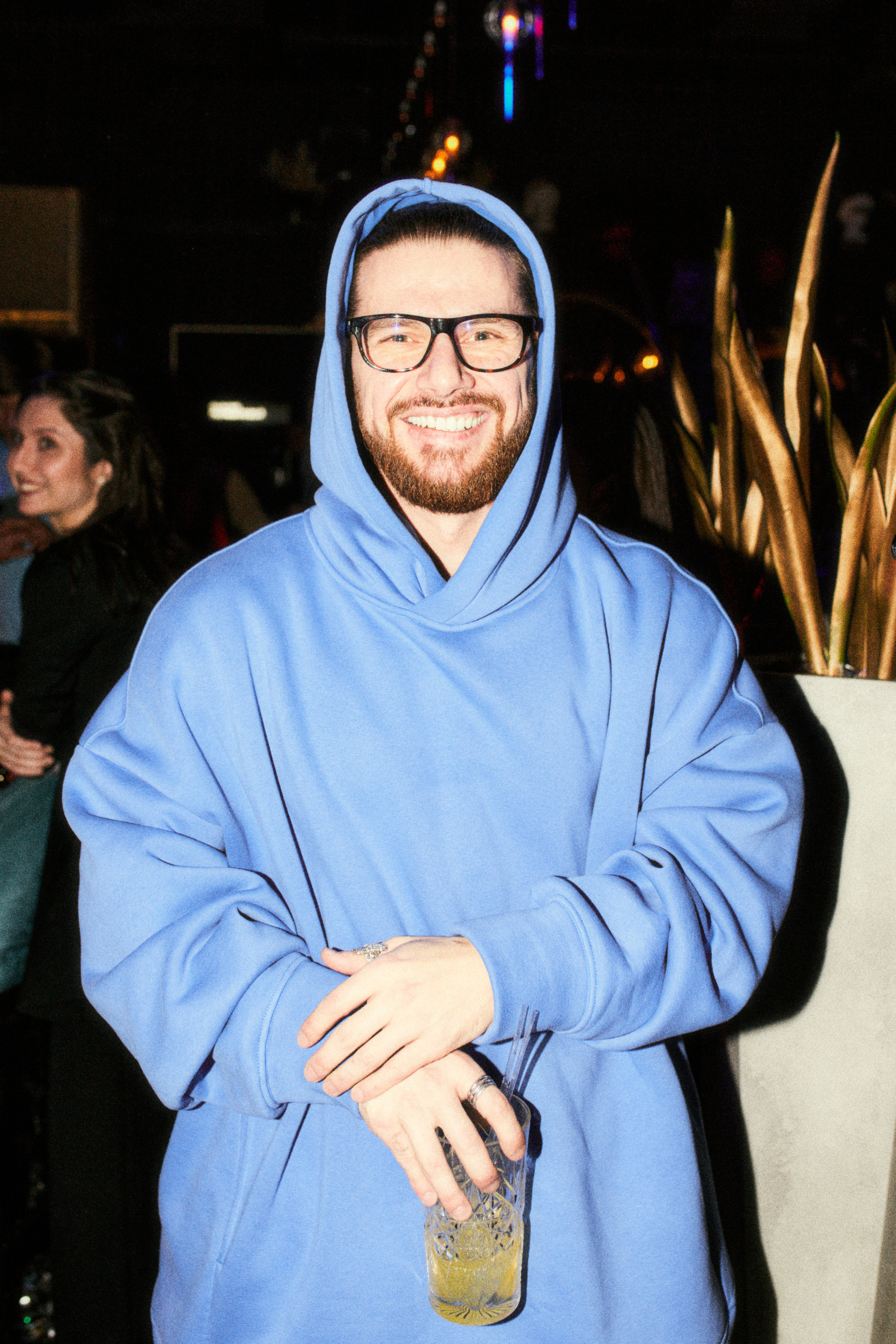 ÖGONEK BAR. Лёшка Варзегов — фотограф