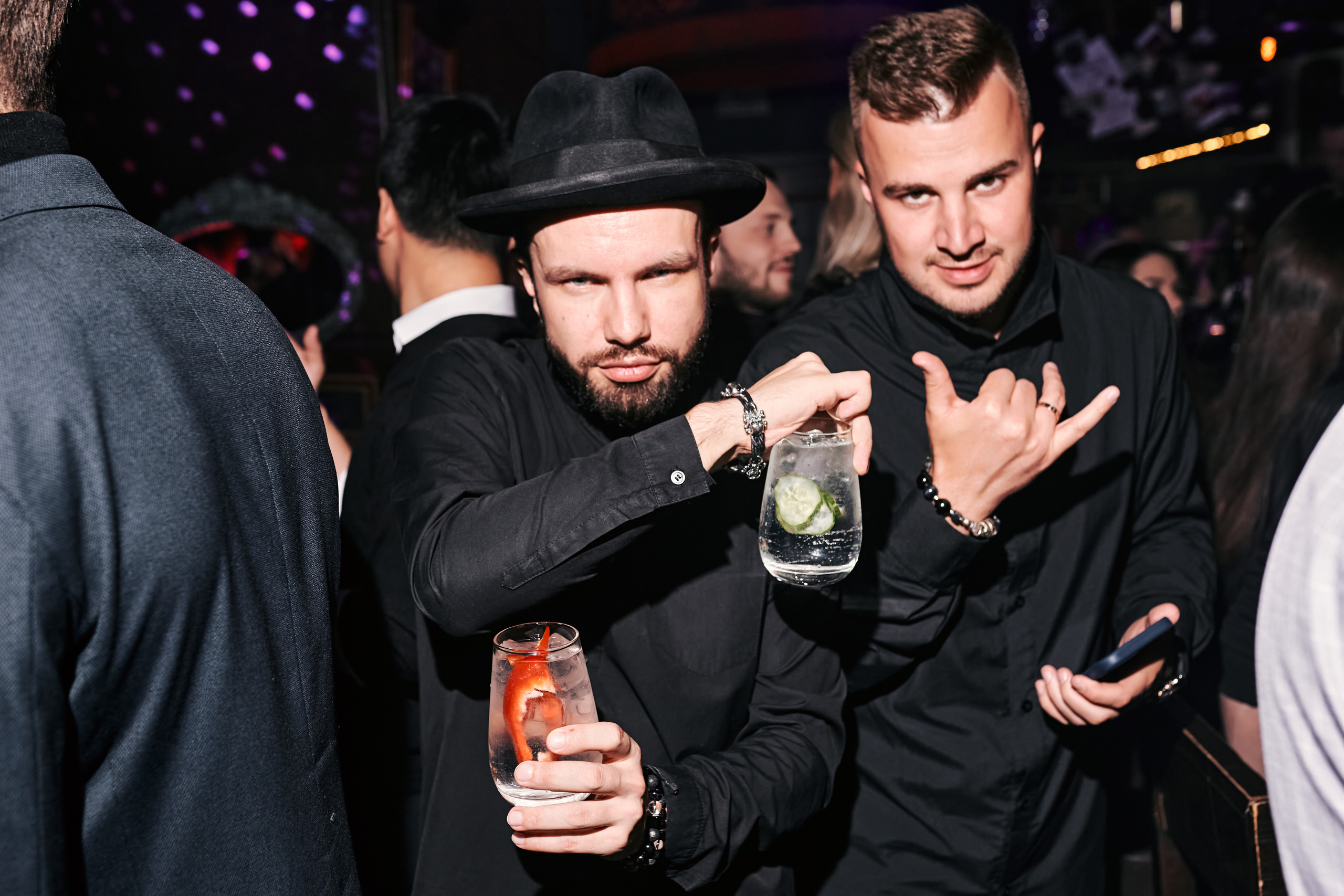 BUNIN BAR. Лёшка Варзегов — фотограф