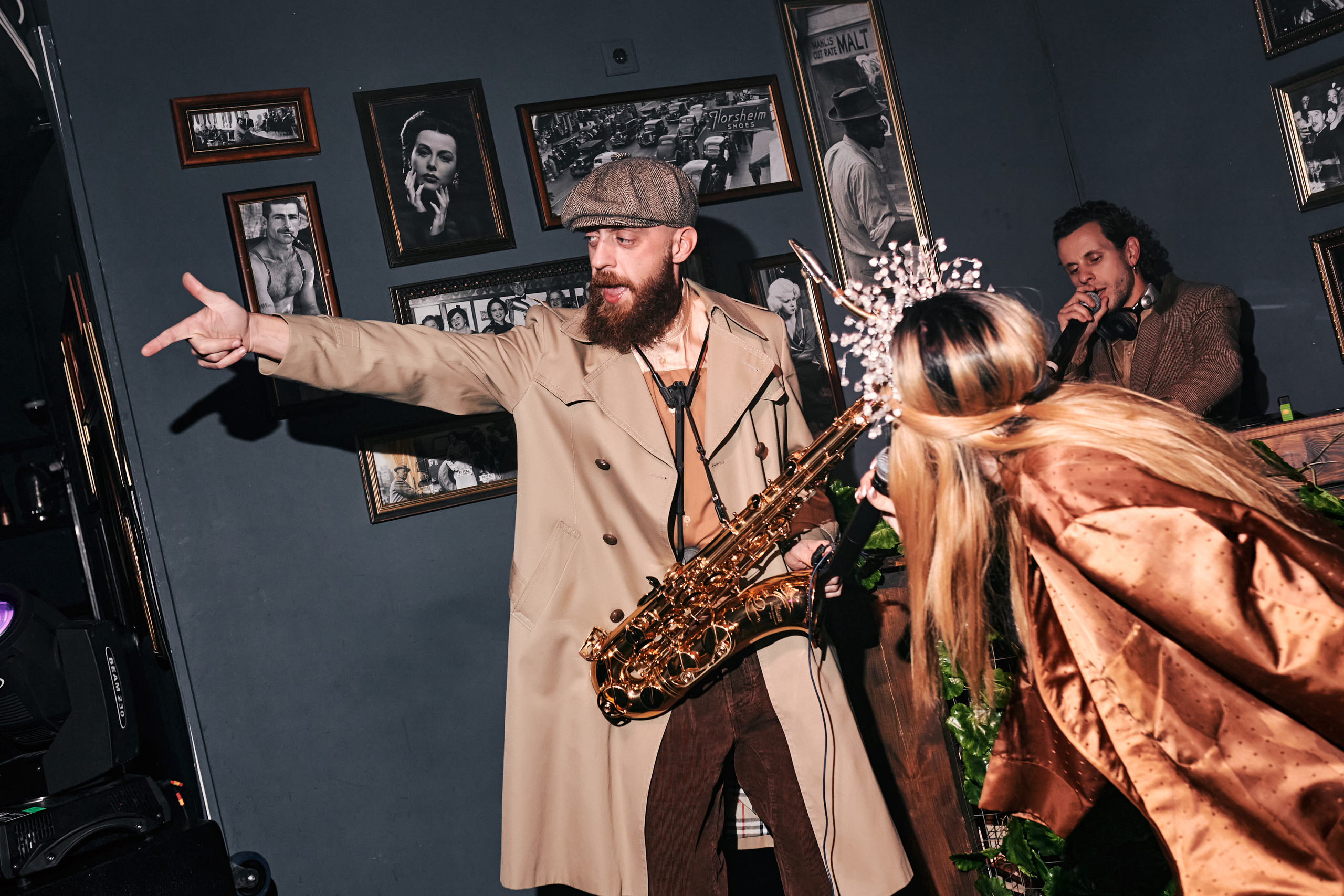 BUNIN BAR. Лёшка Варзегов — фотограф