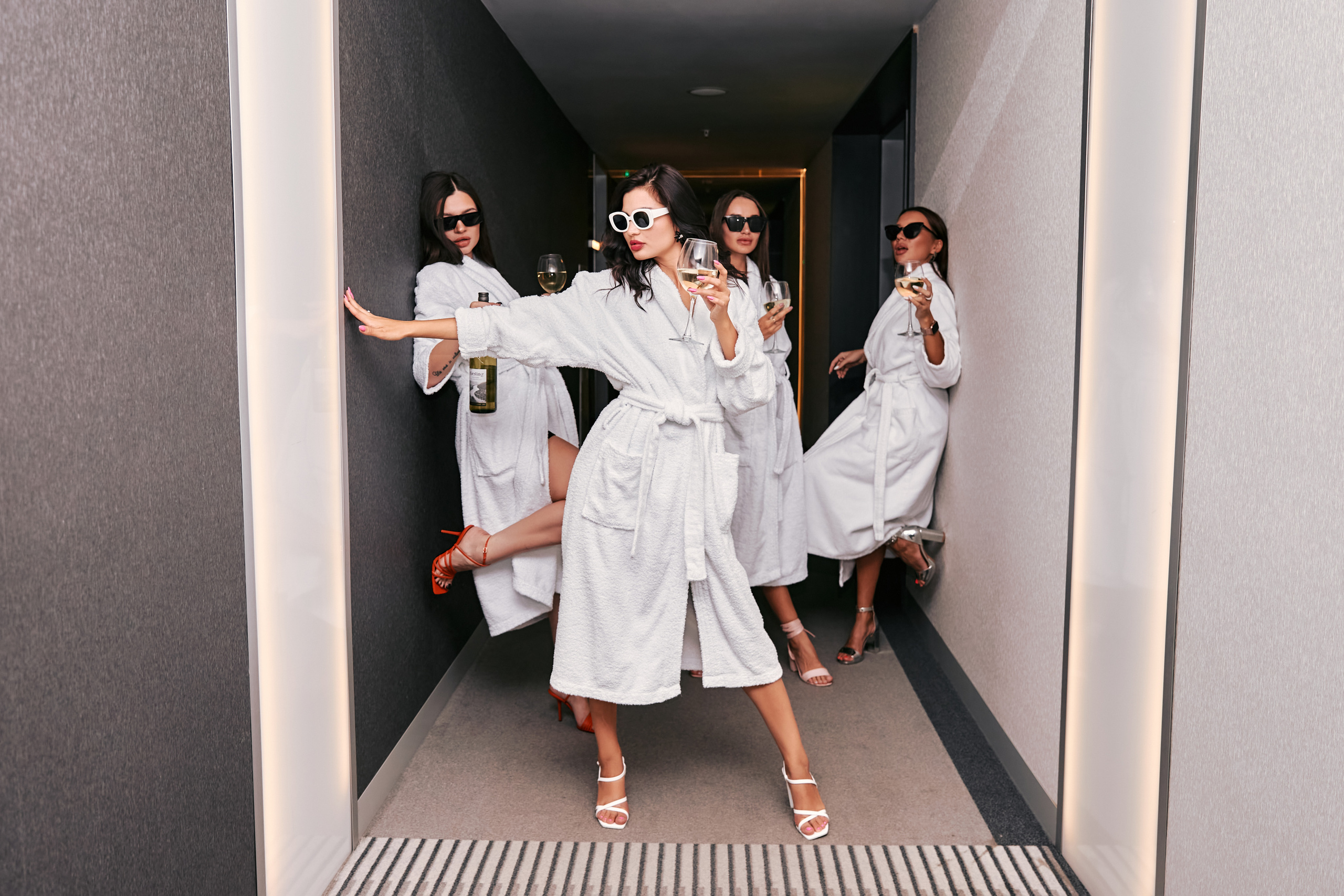 Девичник Айгуль. Лёшка Варзегов — фотограф