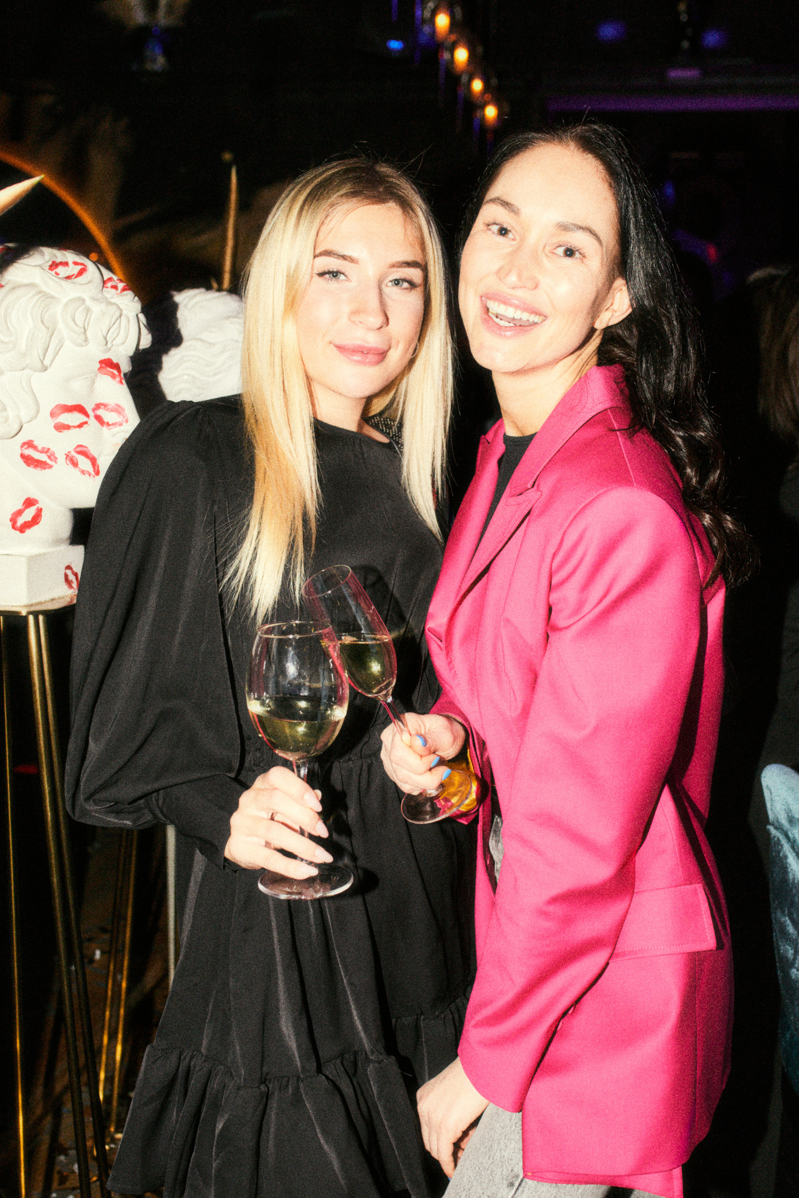 ÖGONEK BAR. Лёшка Варзегов — фотограф