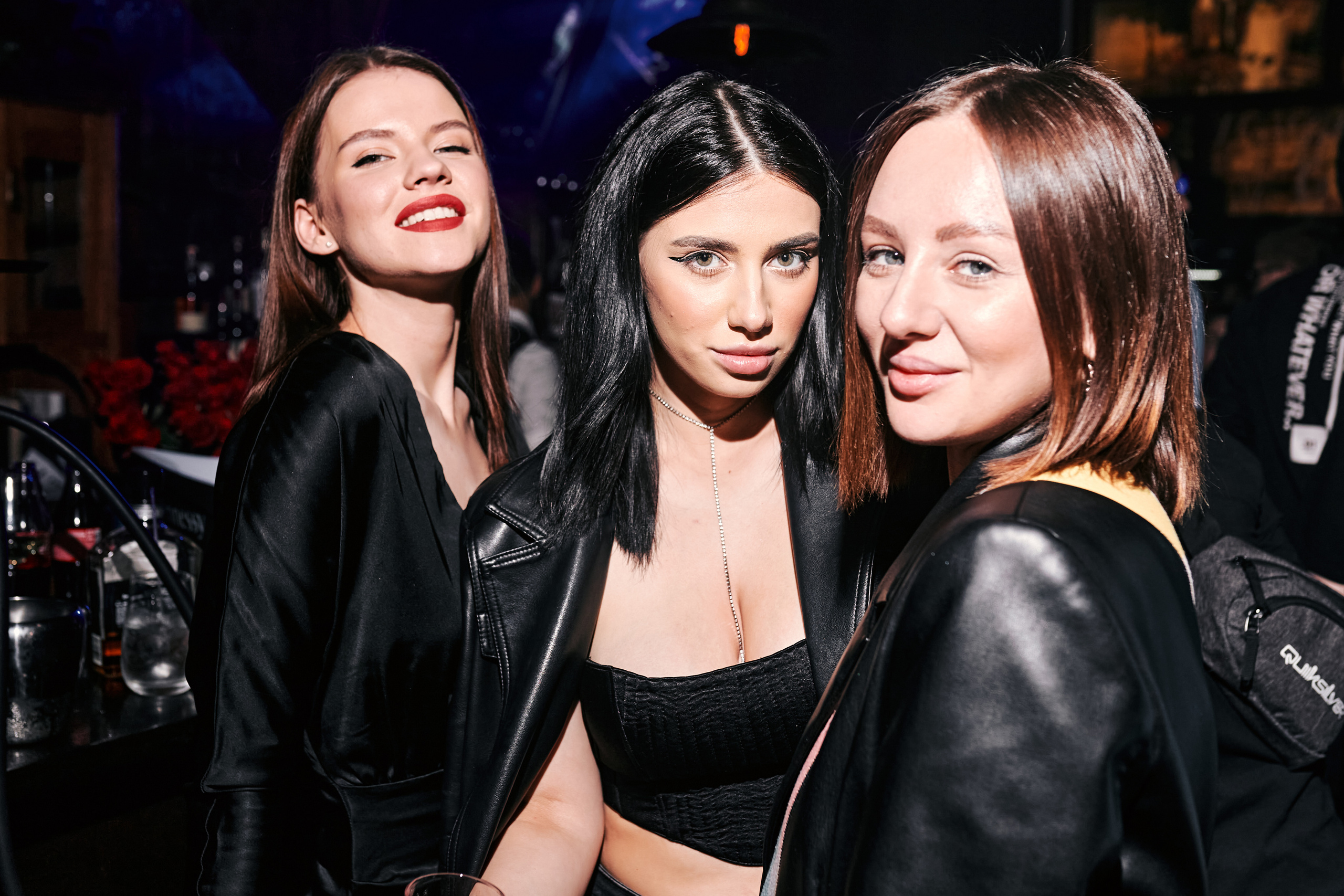 BUNIN BAR. Лёшка Варзегов — фотограф