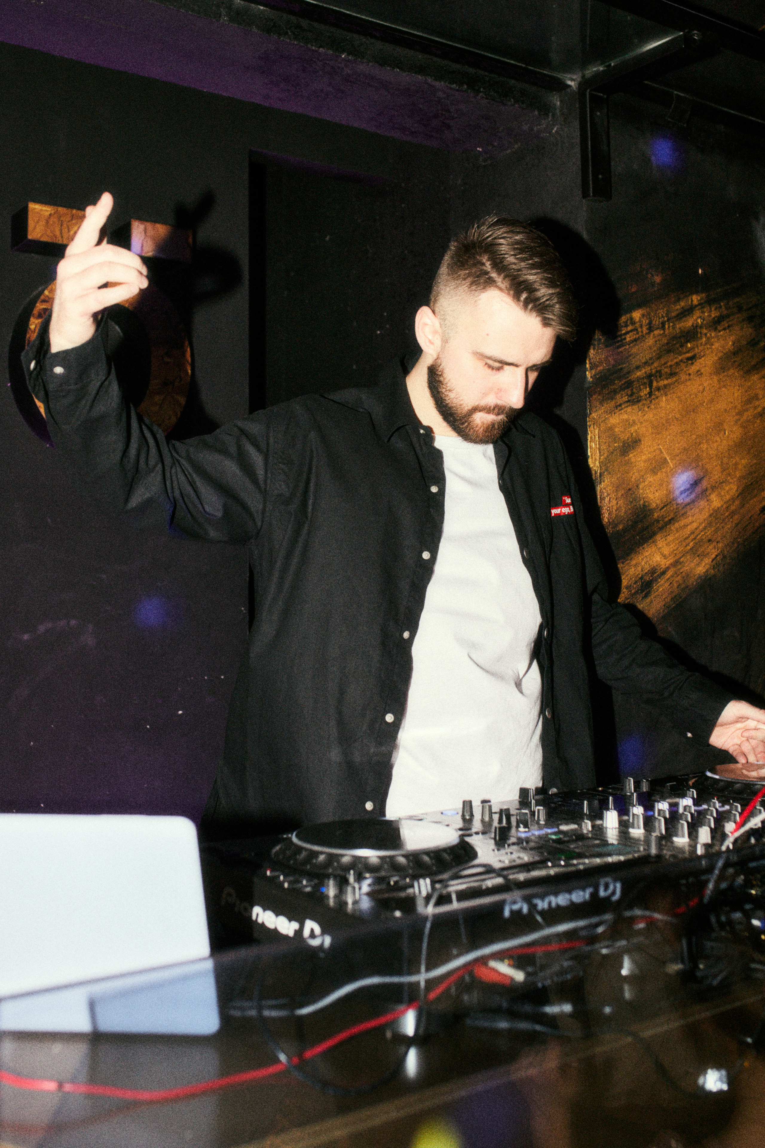 ÖGONEK BAR. Лёшка Варзегов — фотограф