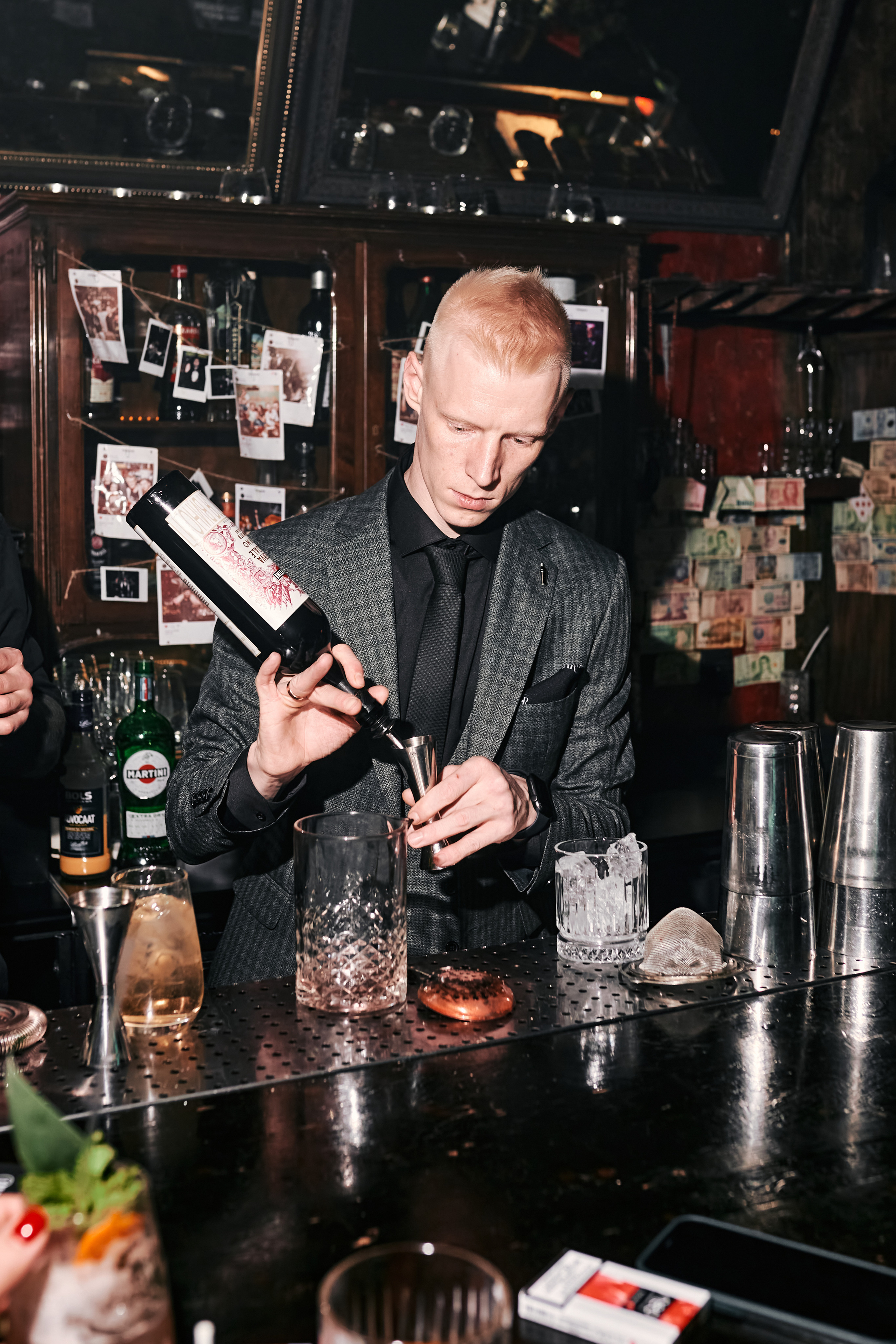 BUNIN BAR. Лёшка Варзегов — фотограф