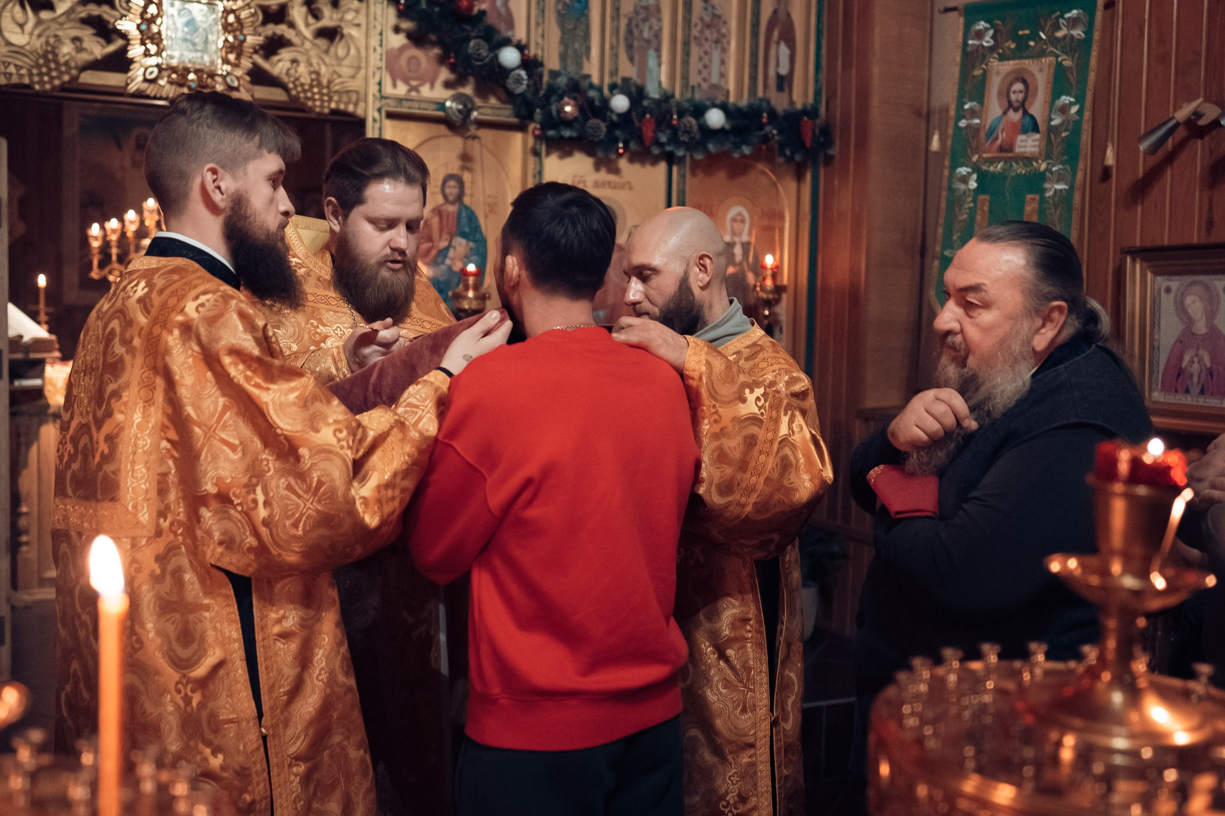 Ночная Божественная Литургия в день памяти Свт.Спиридона Тримифунтского, Севастополь. Церковный фотограф Севастополь