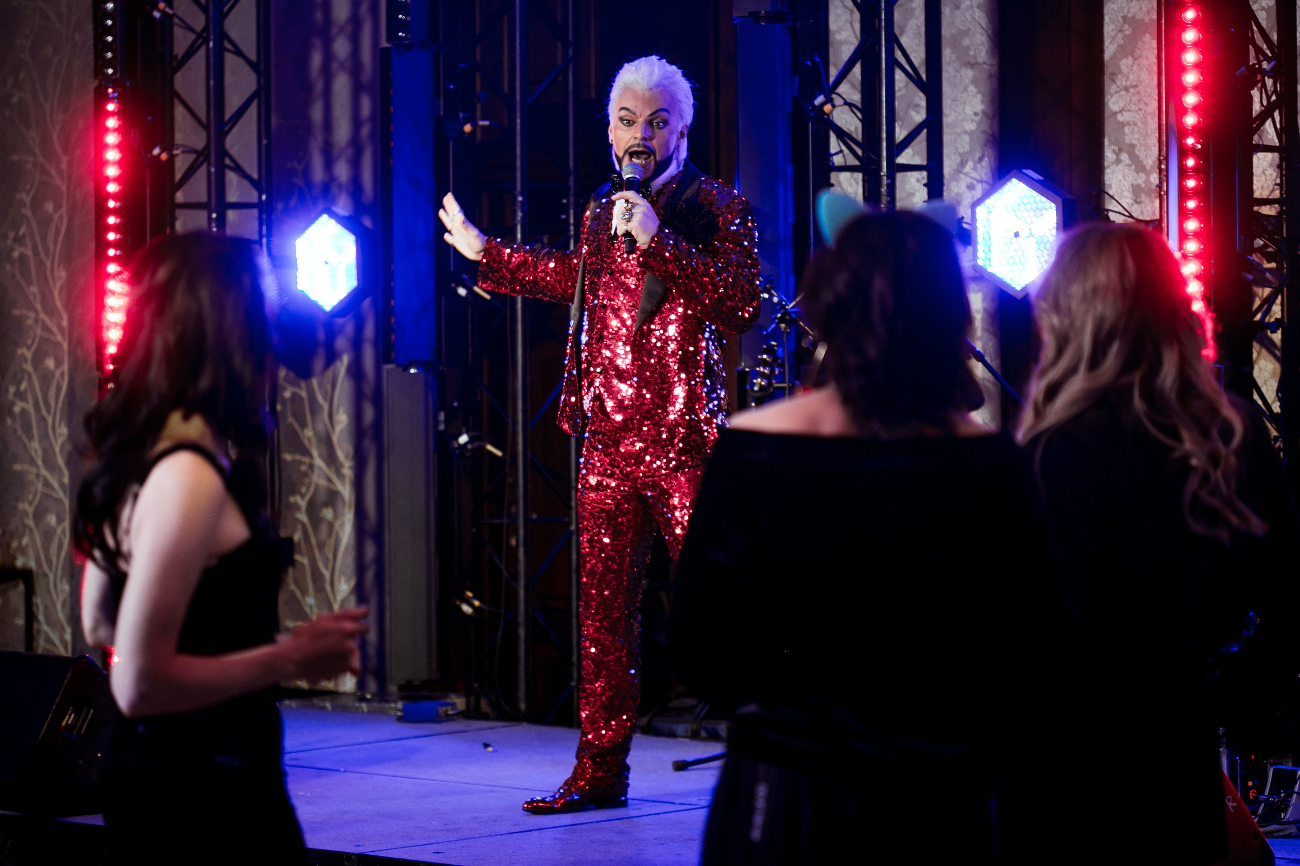 Фотосъемка новогоднего корпоратива компании CD. Репортажный фотограф Борис Геер