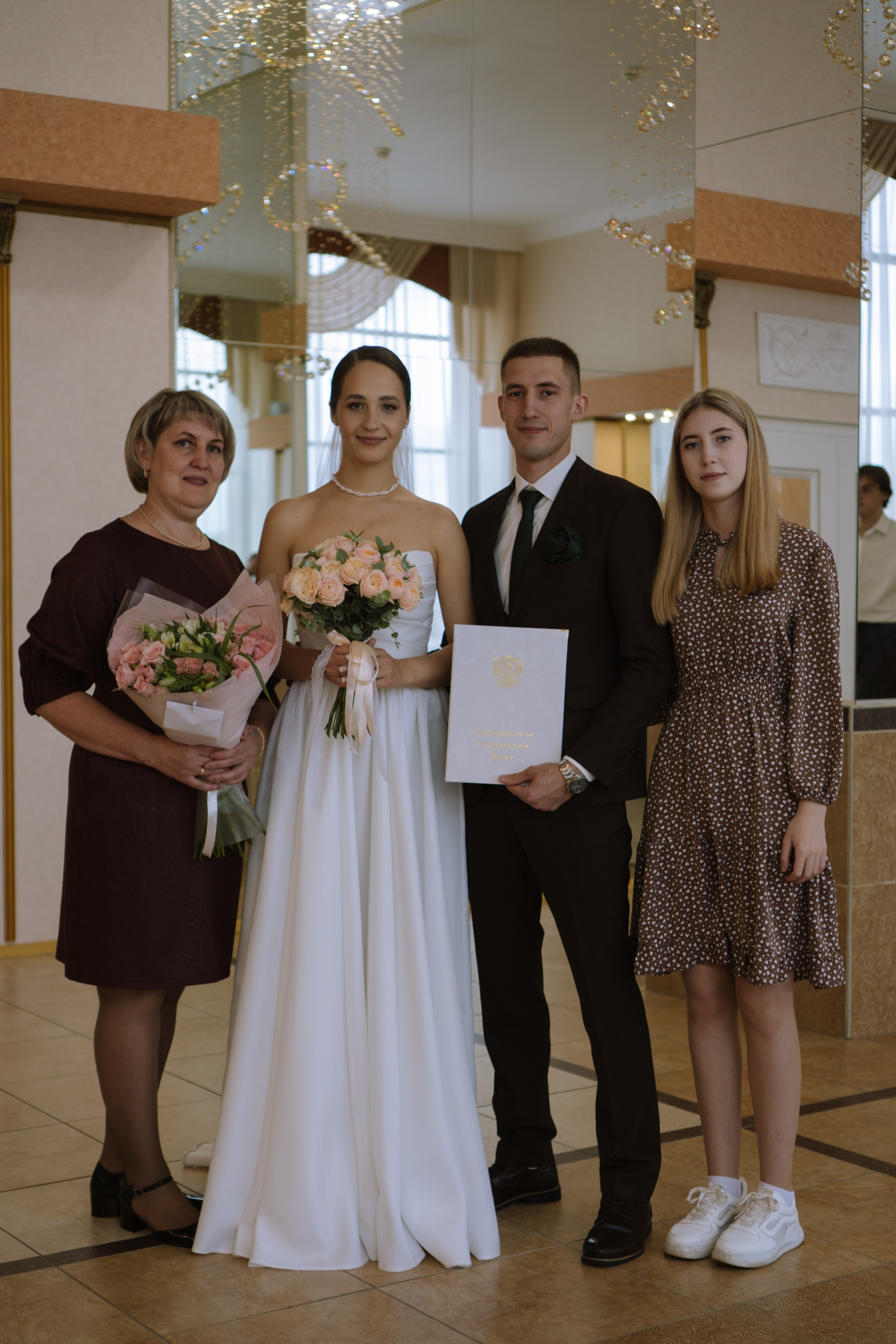 РЕПОРТАЖНАЯ СЬЕМКА В ЗАГСЕ. Профессиональный фотограф, Санкт-Петербург — Виктория Богомолова