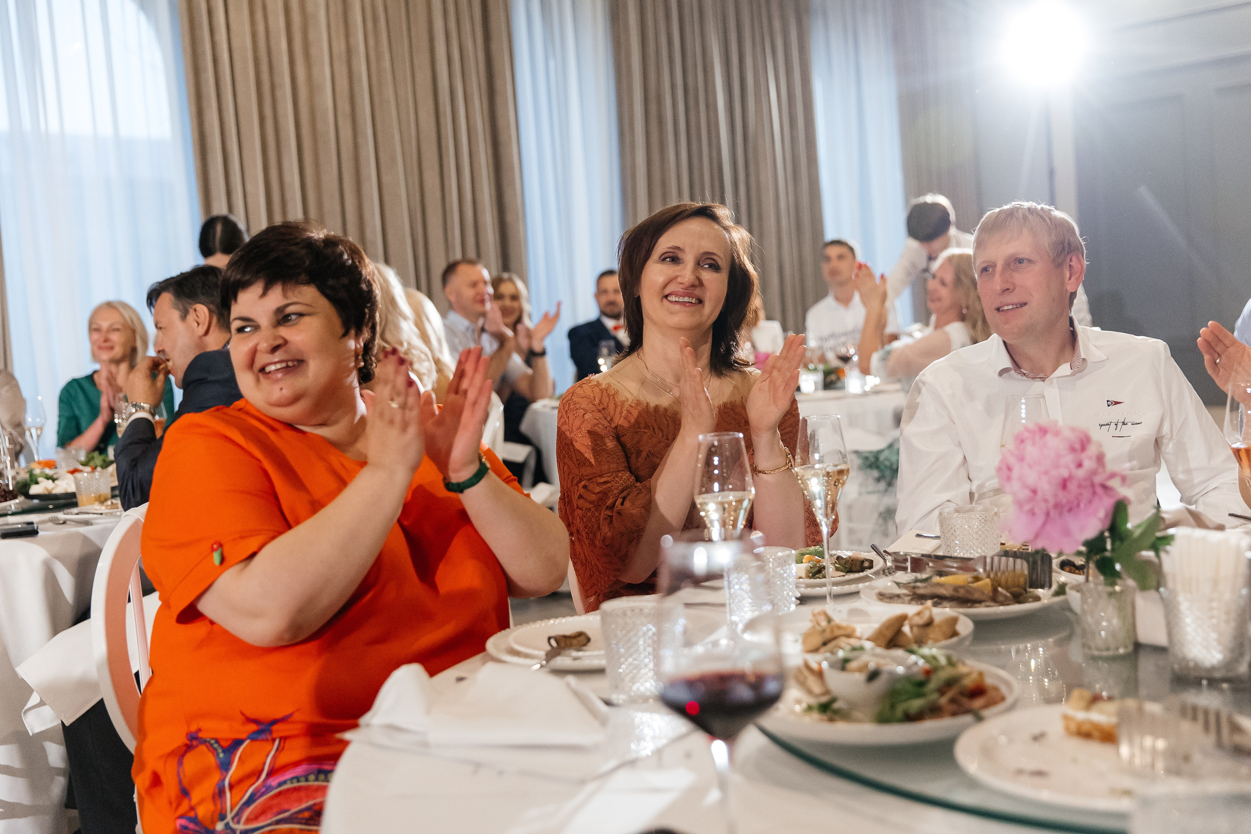 2023-06-23 Выпускной МБОУ СОШ № 10. Фотограф в Красноярске