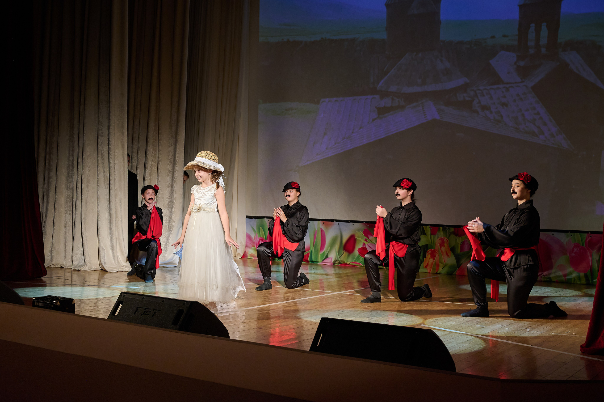 День матери ДК Кабардинка. Жизнь курорта Кабардинка в фотографиях