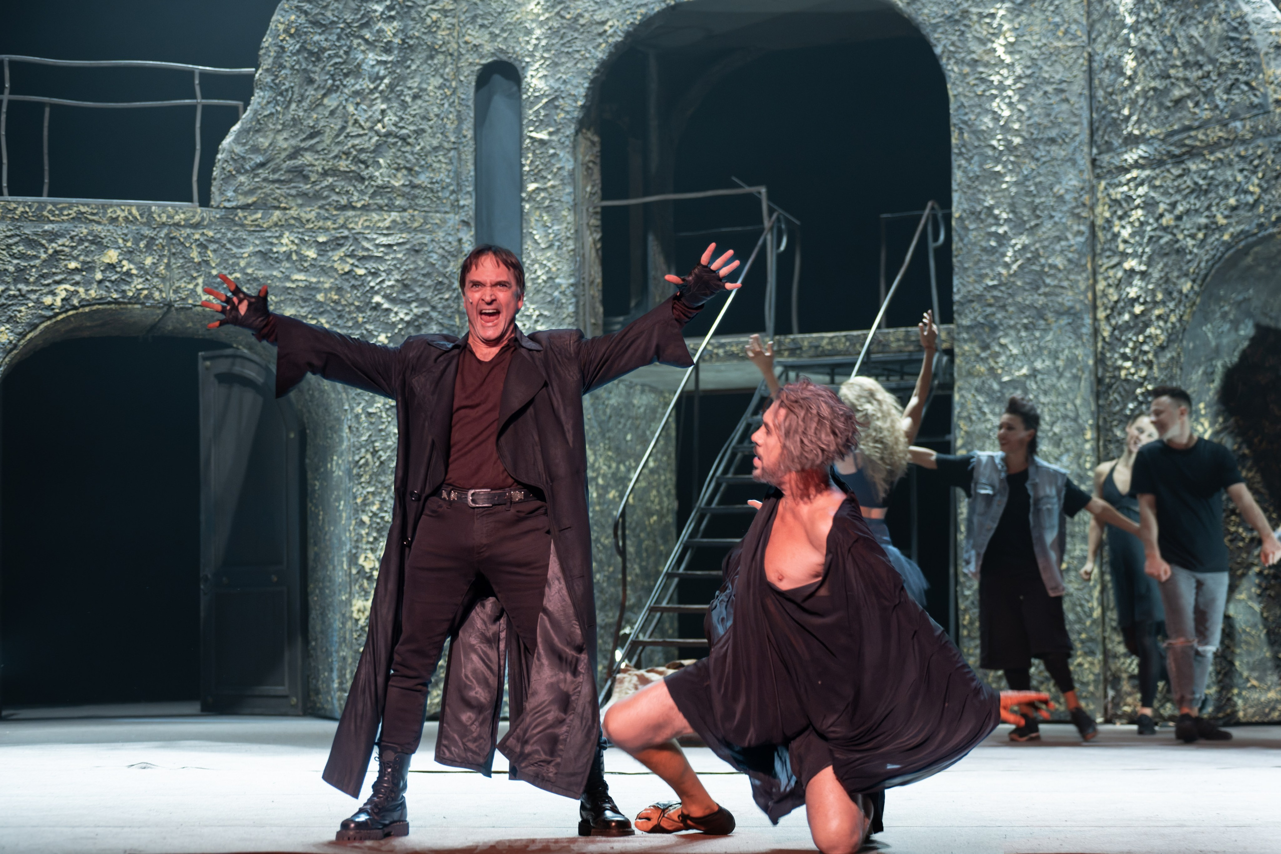 Театр Моссовета: Иисус Христос Супервезда — 35 лет на сцене. Сайт фотографа Сергея Абрамова