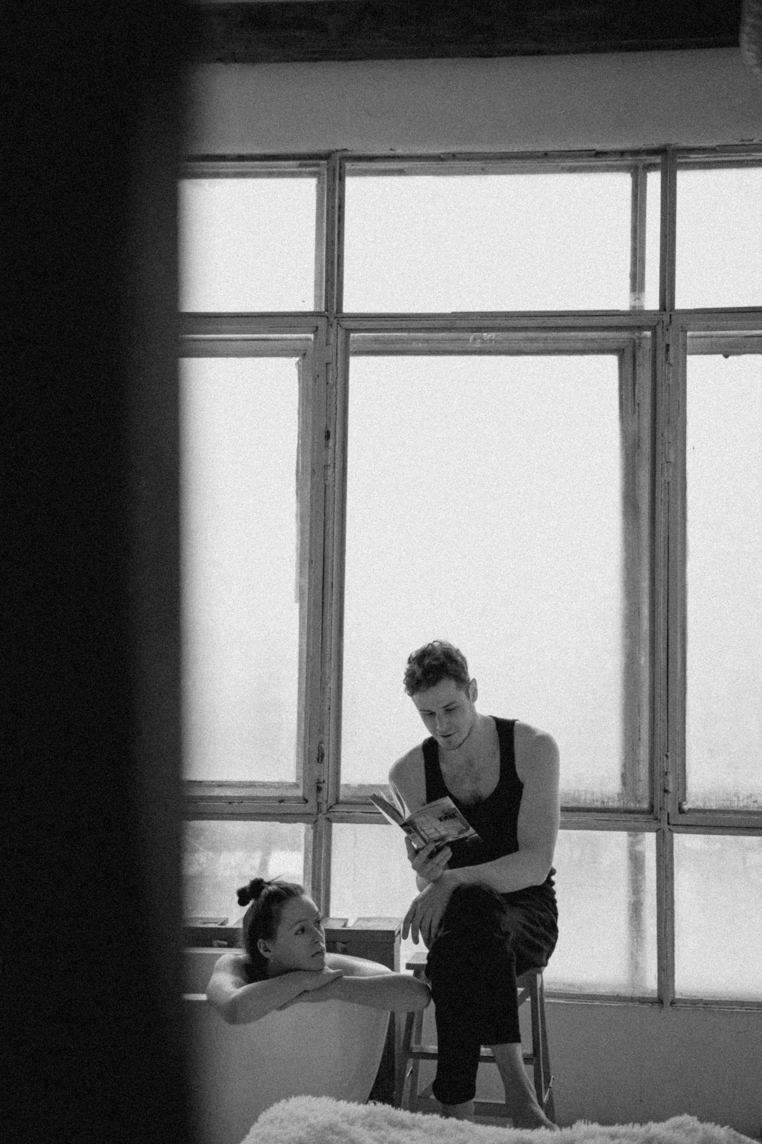 пара в ванной