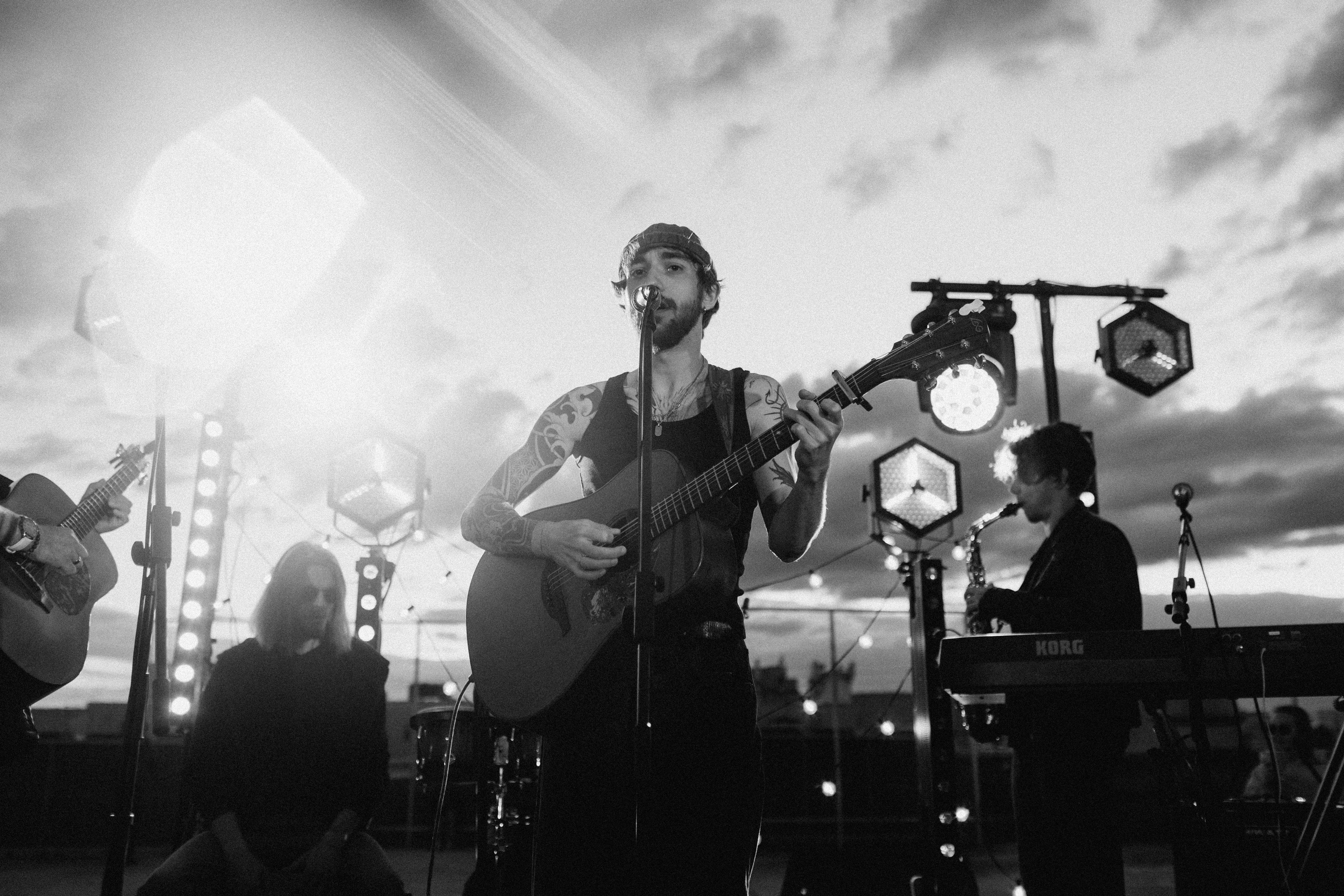 Джем на крыше, лето на пороге. Портретный и репортажный фотограф
