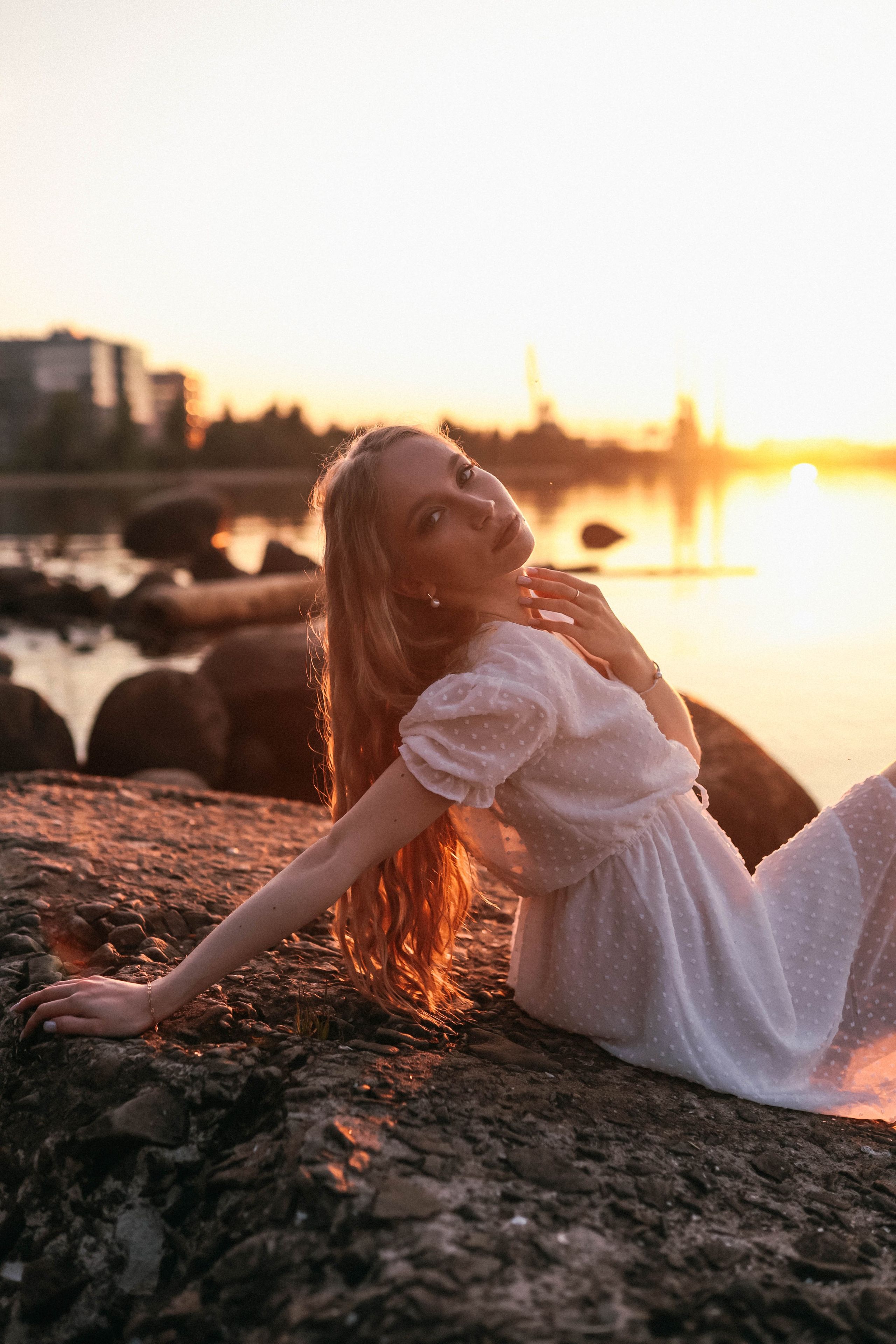 Александра. Главная