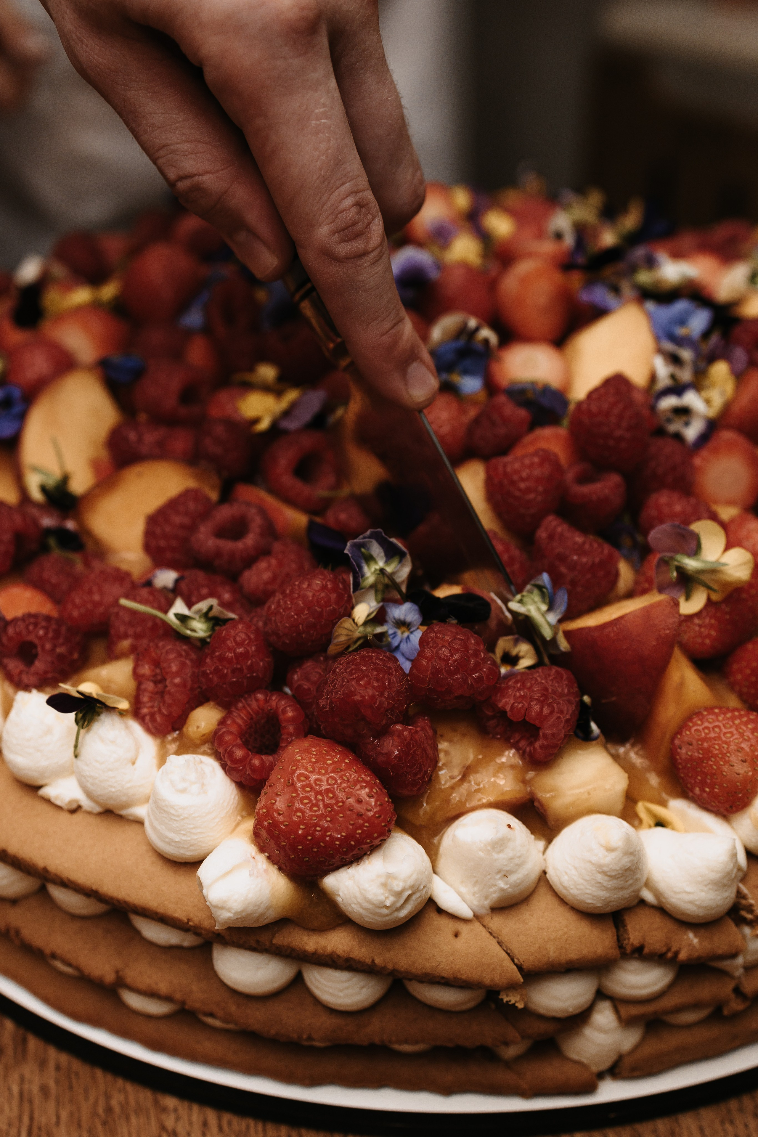 Илья и Ксюша (2024). Свадебный и семейный фотограф в Москве Яна Шувалова