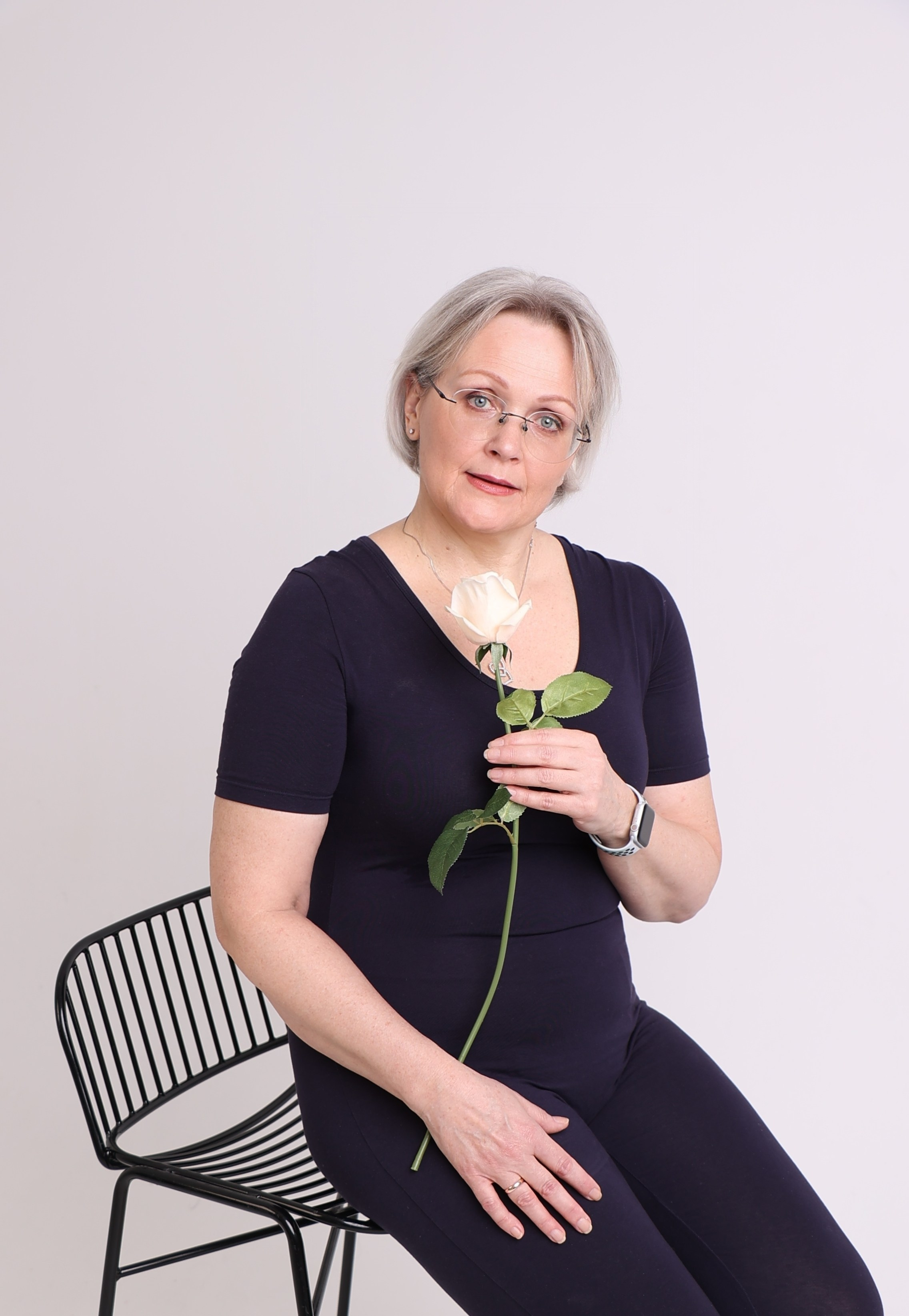 Фотостудия на циклораме. Портретный фотограф Москва