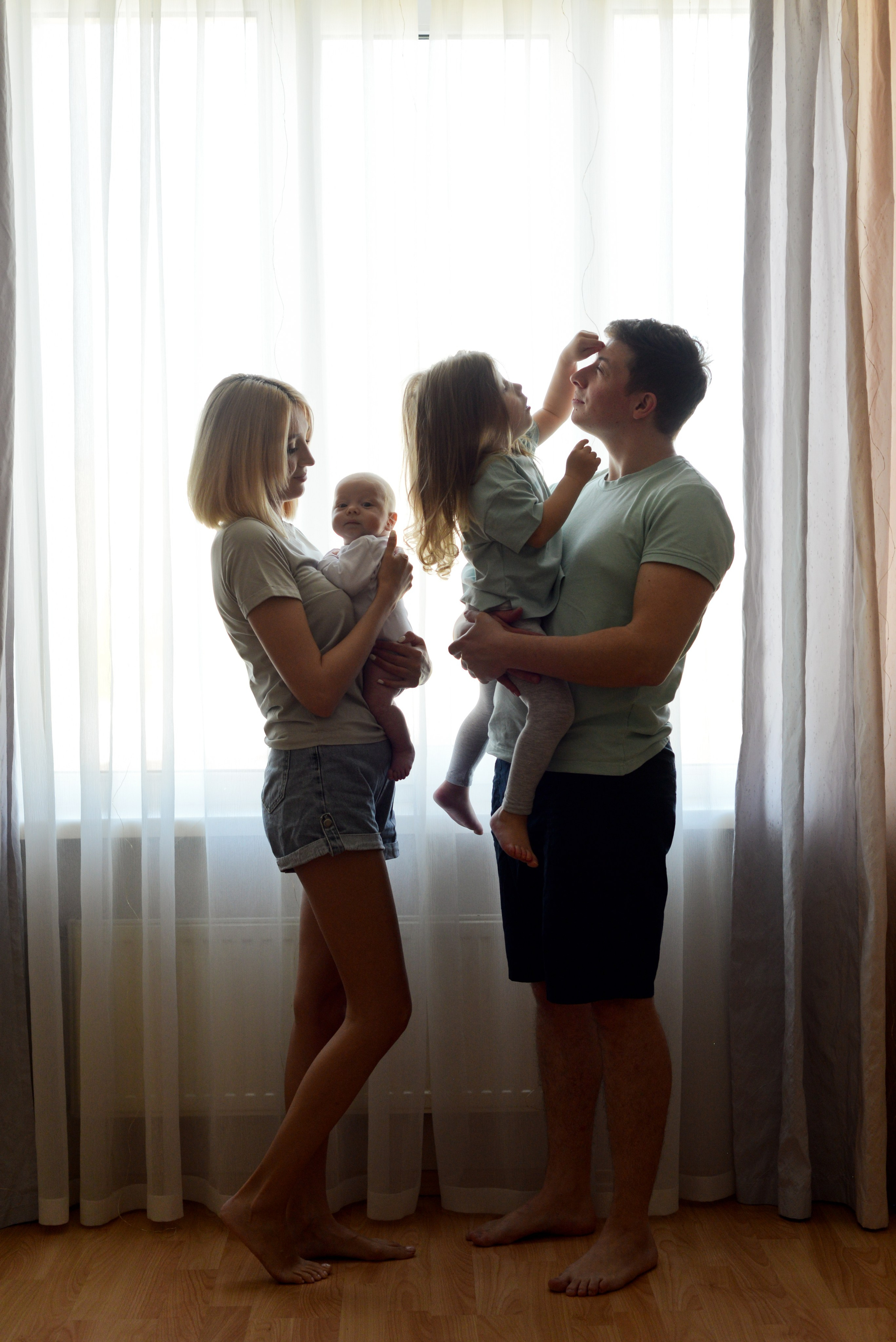 Эльвира, Юра, Яночка и Тёма. Семейный фотограф в Санкт-Петербурге Лена Ильина