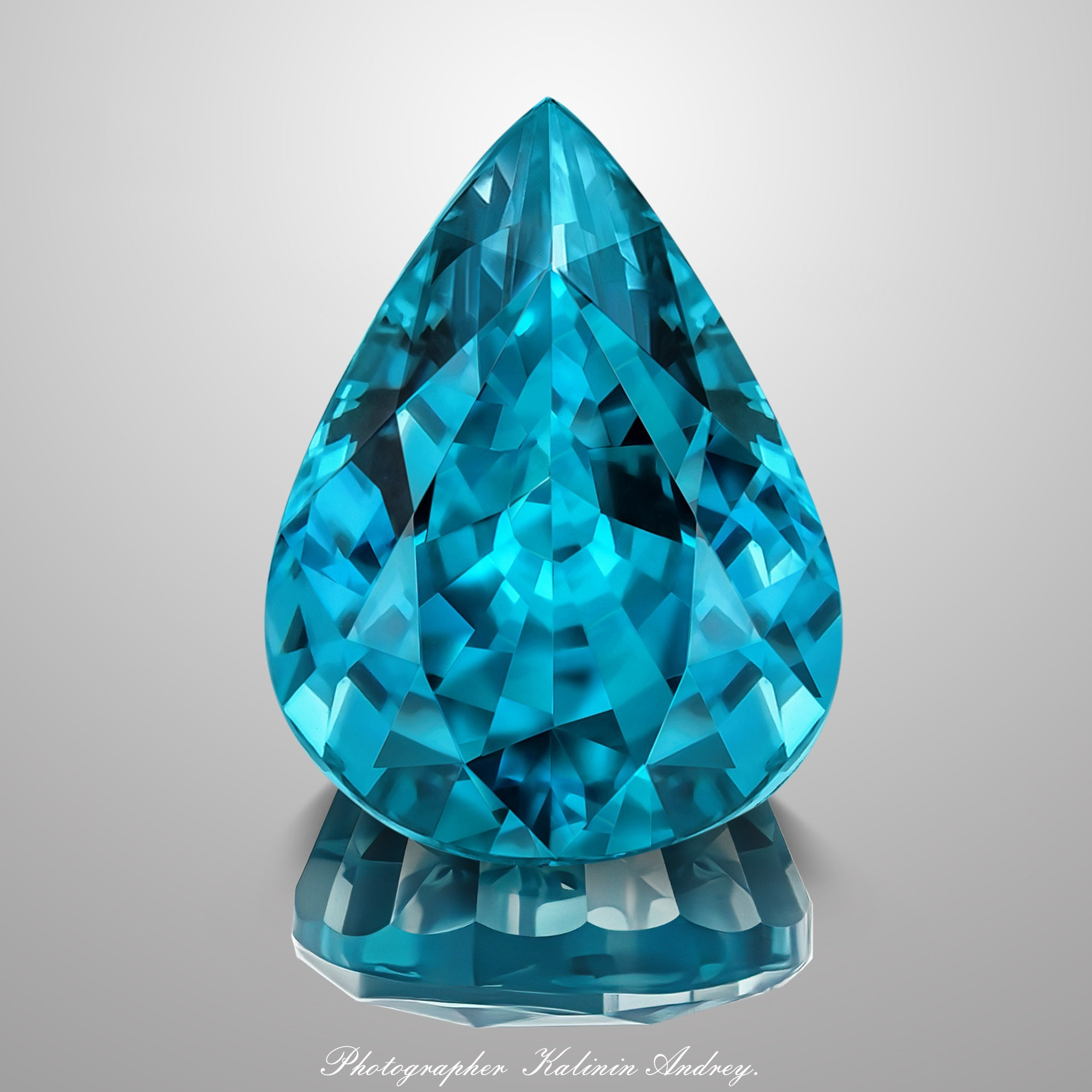 Фотографии в большом разрешении драгоценных камней на продажу купить тел +79 660 031 307. Высококачественная профессиональная рекламная фотосъёмка ювелирных украшений, драгоценных камней в Москве. Обучение, консультация