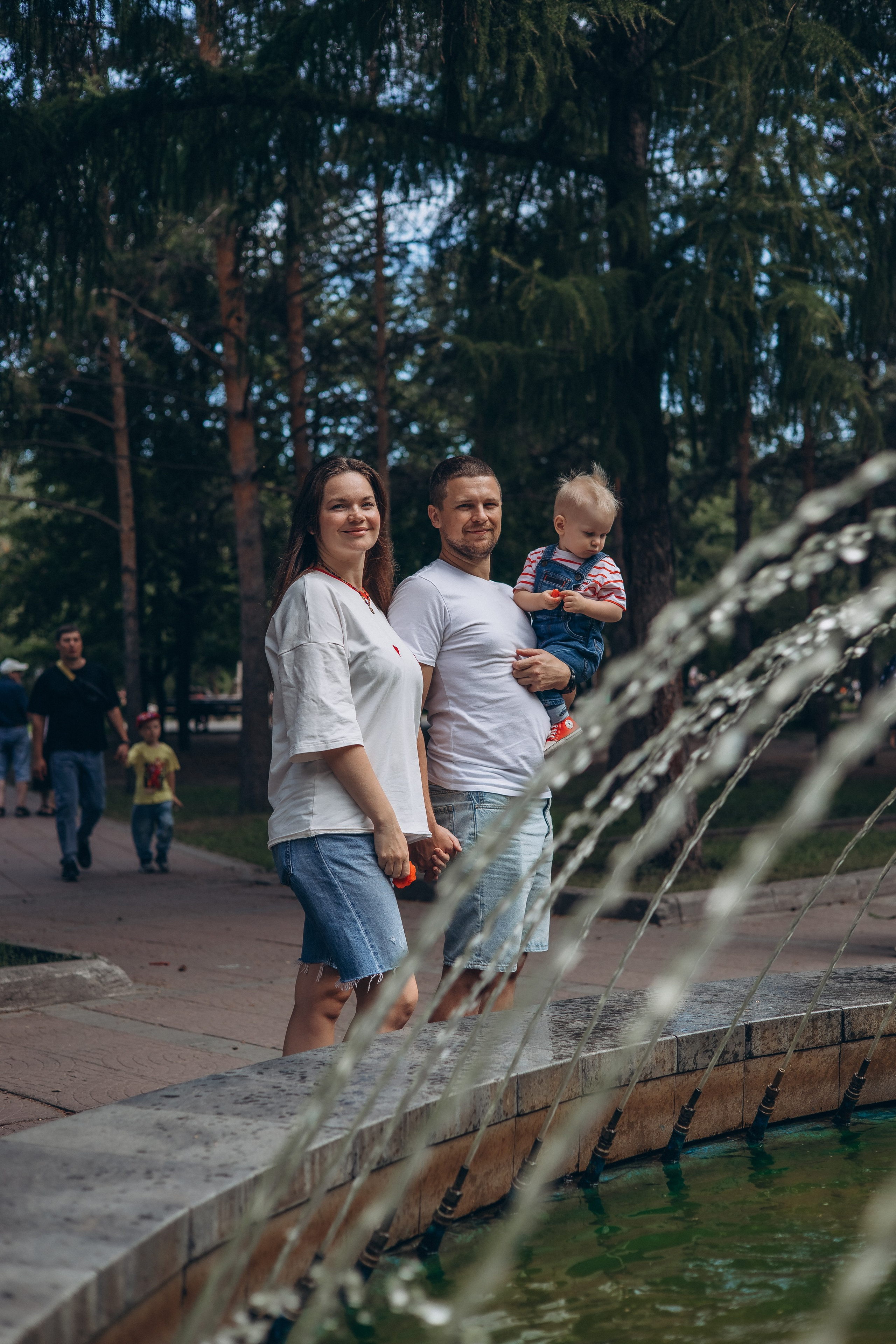 Прогулка в Нарымском сквере. Семейный, детский, женский фотограф в Новосибирске Оля Борисова