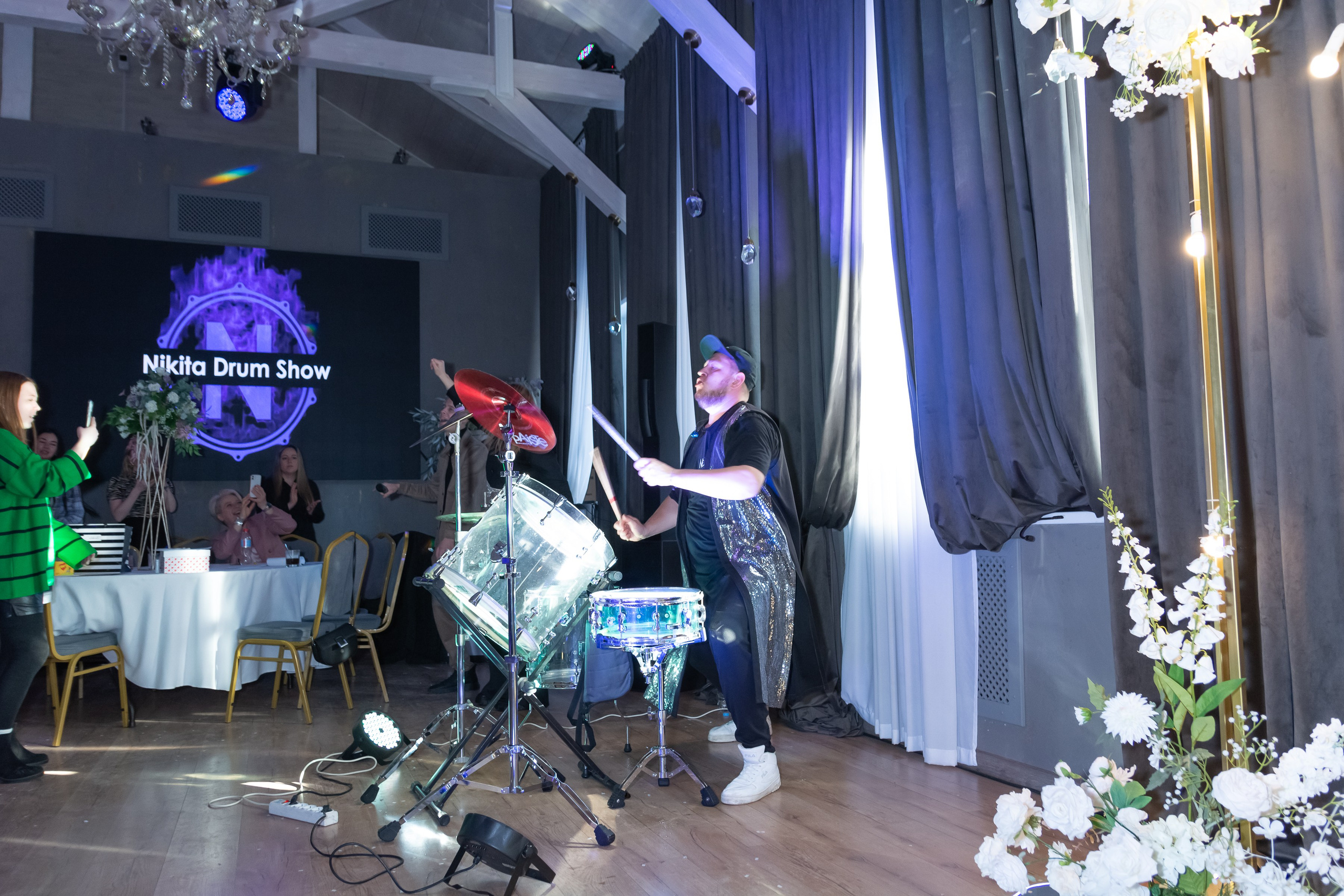 Свадебное чаепитие для молодоженов