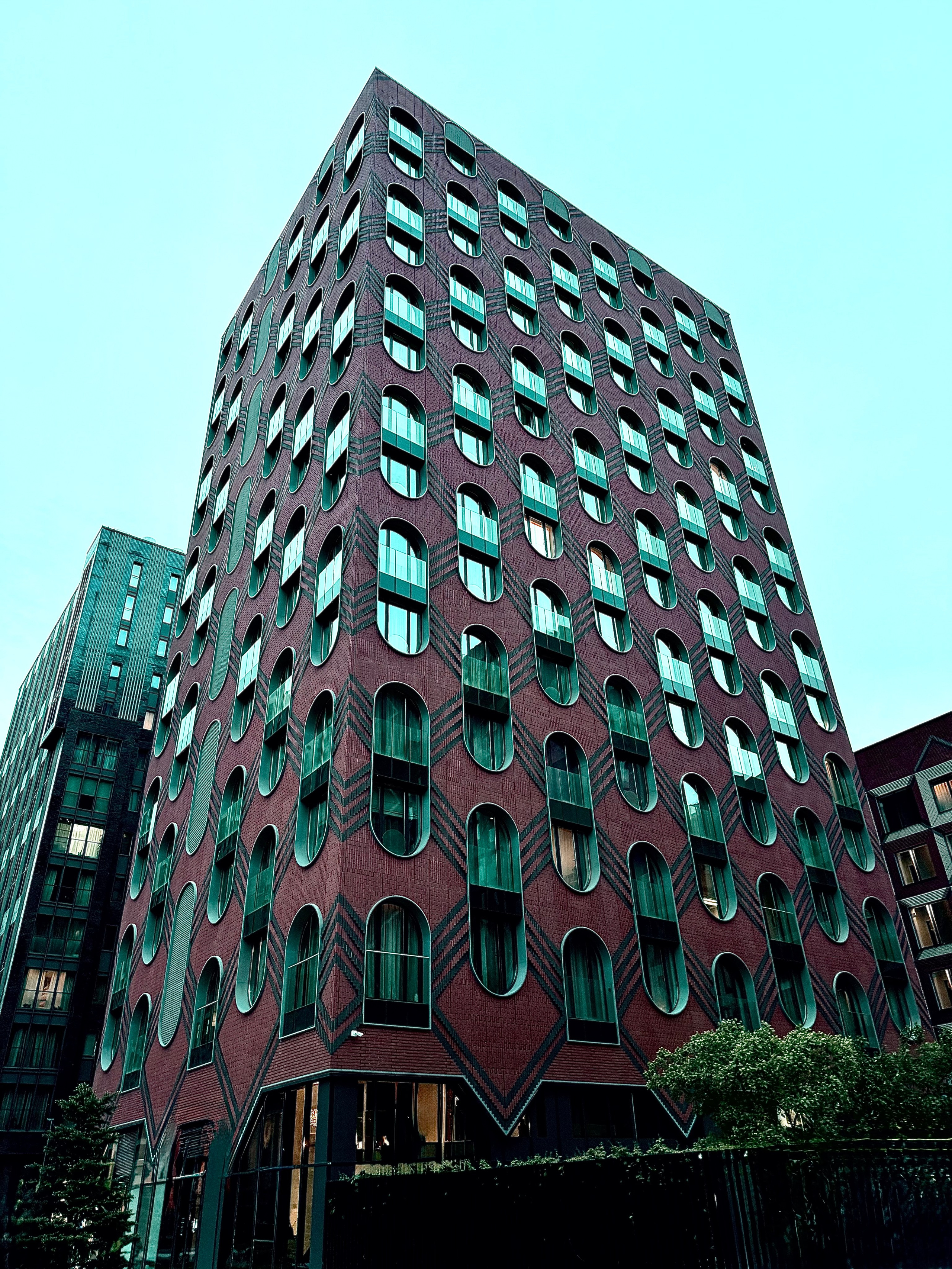 Храмы и здания. Фотограф и художник в Москве Евгения Нюнина