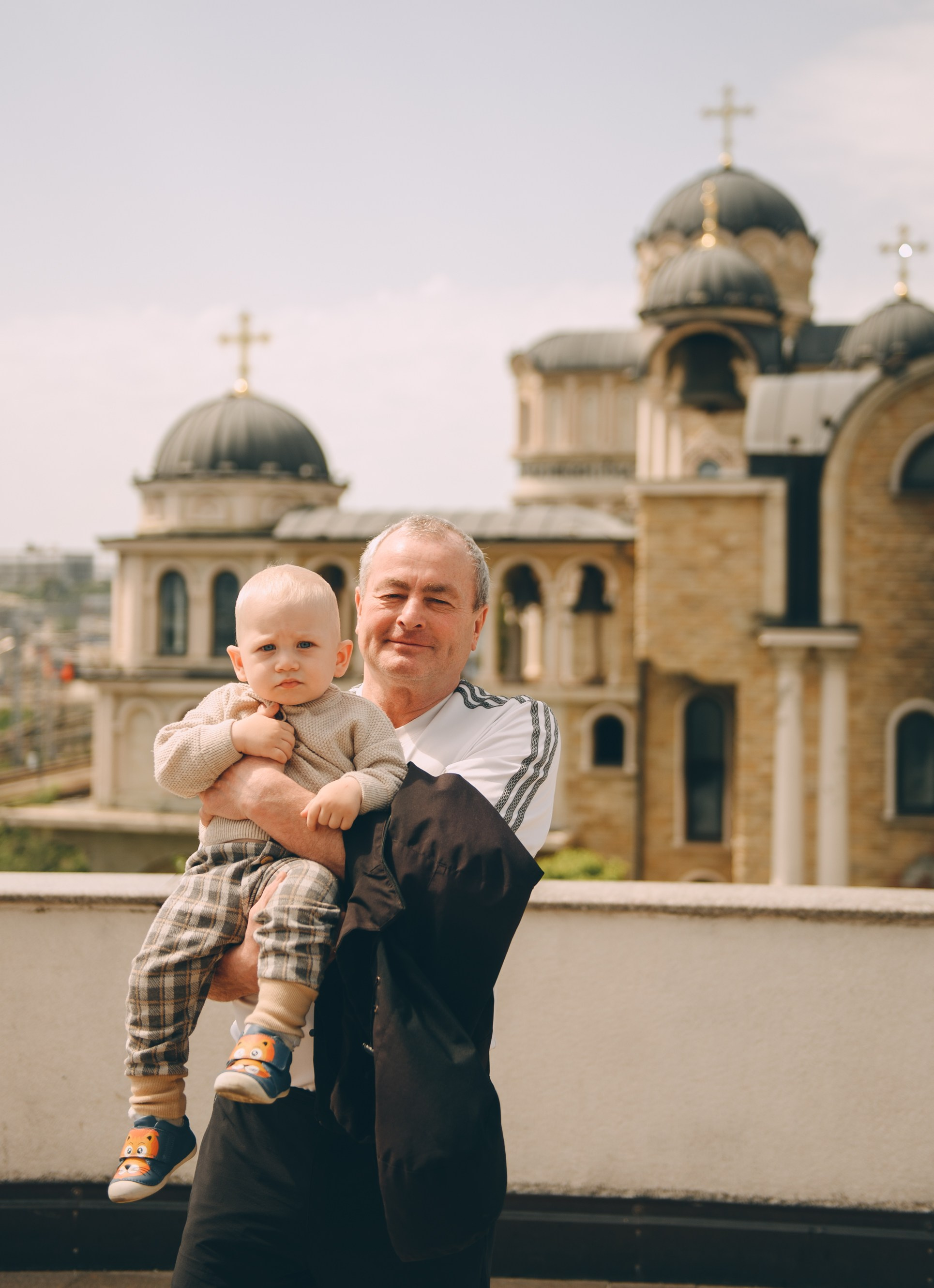 Крещение в храме Нерукотворного Образа Христа Спасителя. Свадебный и семейный фотограф София Невская