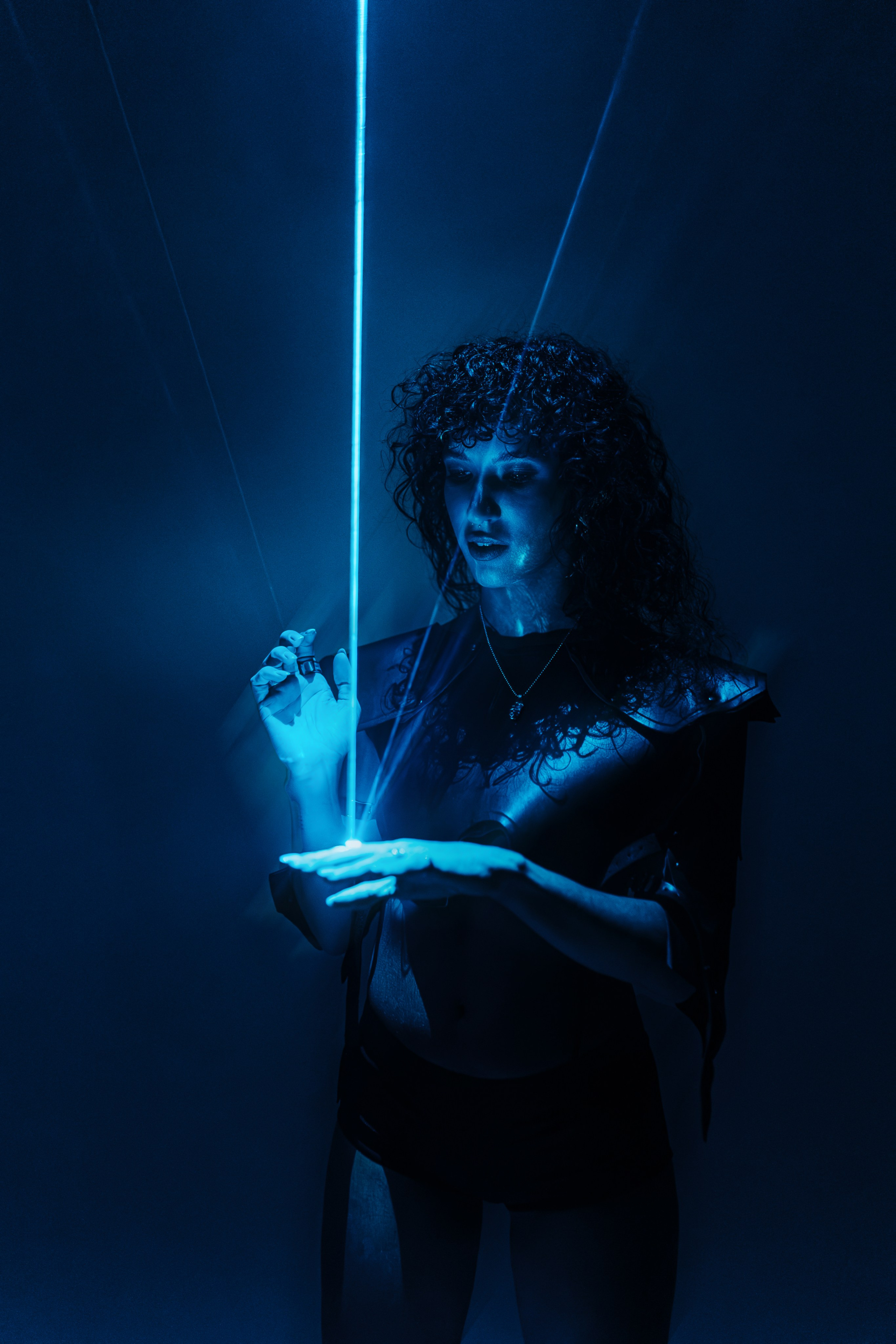 «LOOK FOR THE LIGHT»