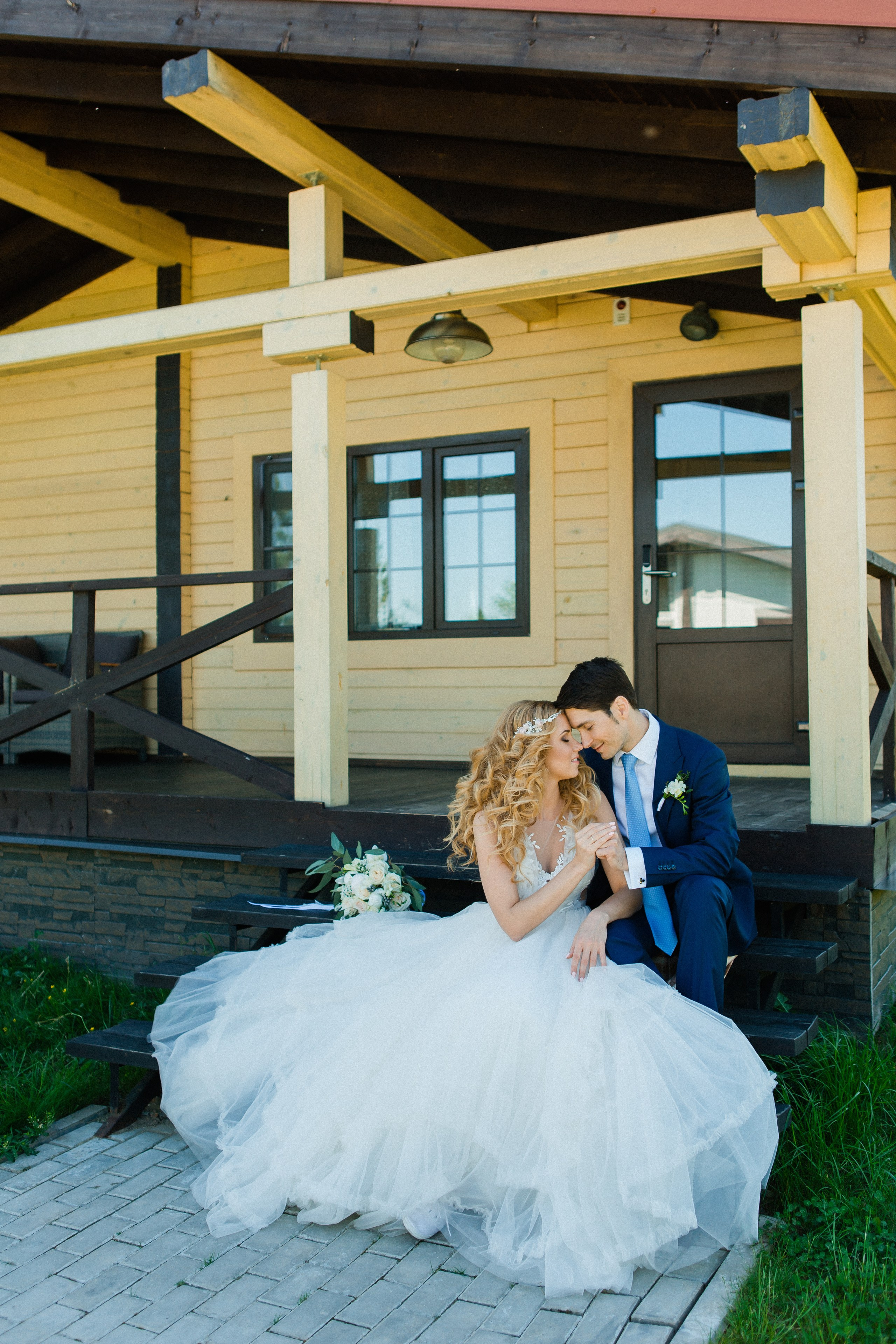 All Inclusive. Видеосъемка и фотосъемка свадеб. Фотограф и оператор на свадьбу. Видеосъемка подкастов, собственная видео-фотостудии. Предметная фотосъемка