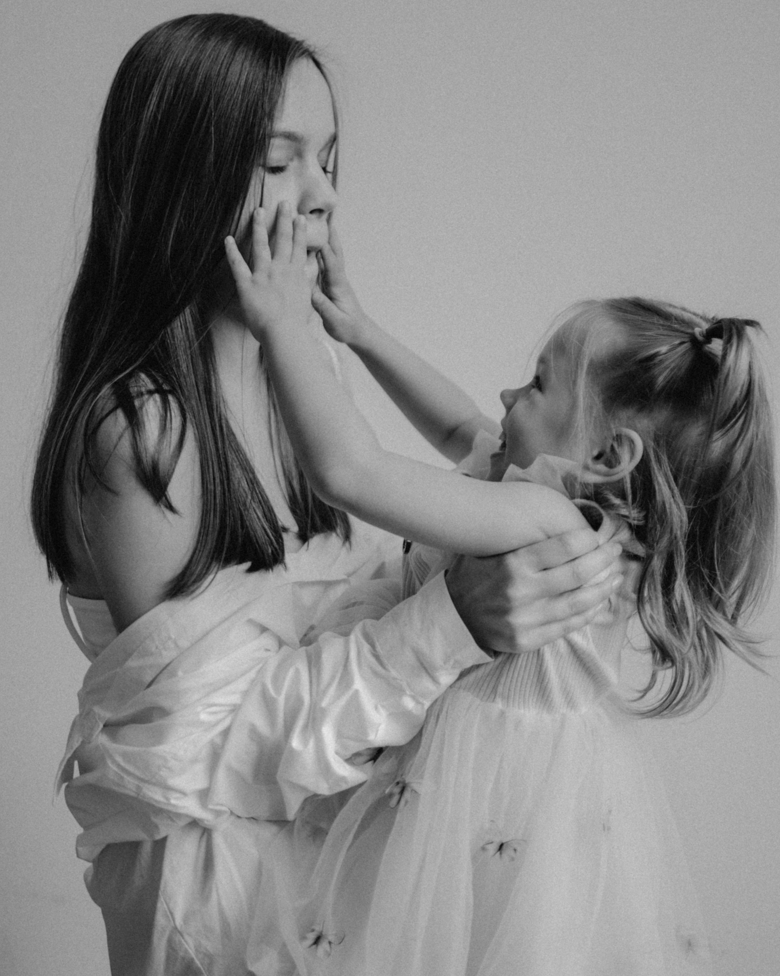 Мама с дочкой в студии. Семейный фотограф в Нижнем Новгороде Бацманова Дарья