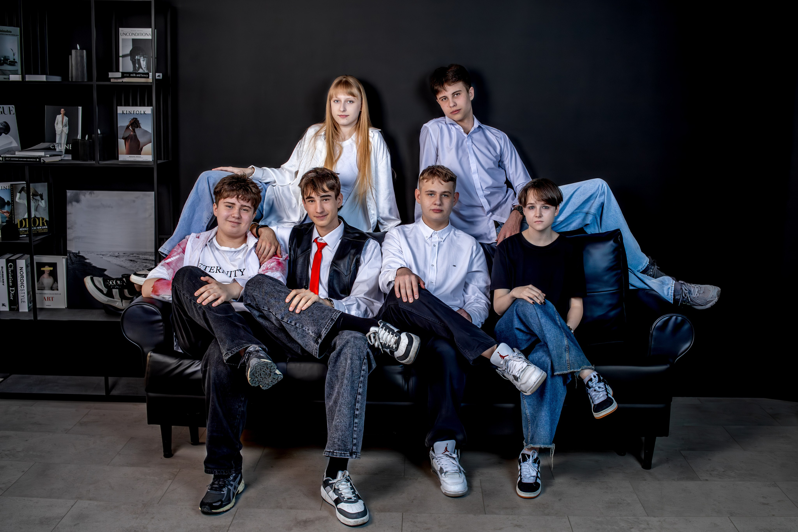 Детские фотосессии для фотоальбомов (школа, детский сад). Семейный и свадебный фотограф в Москве и Домодедово Анна Авилочкина