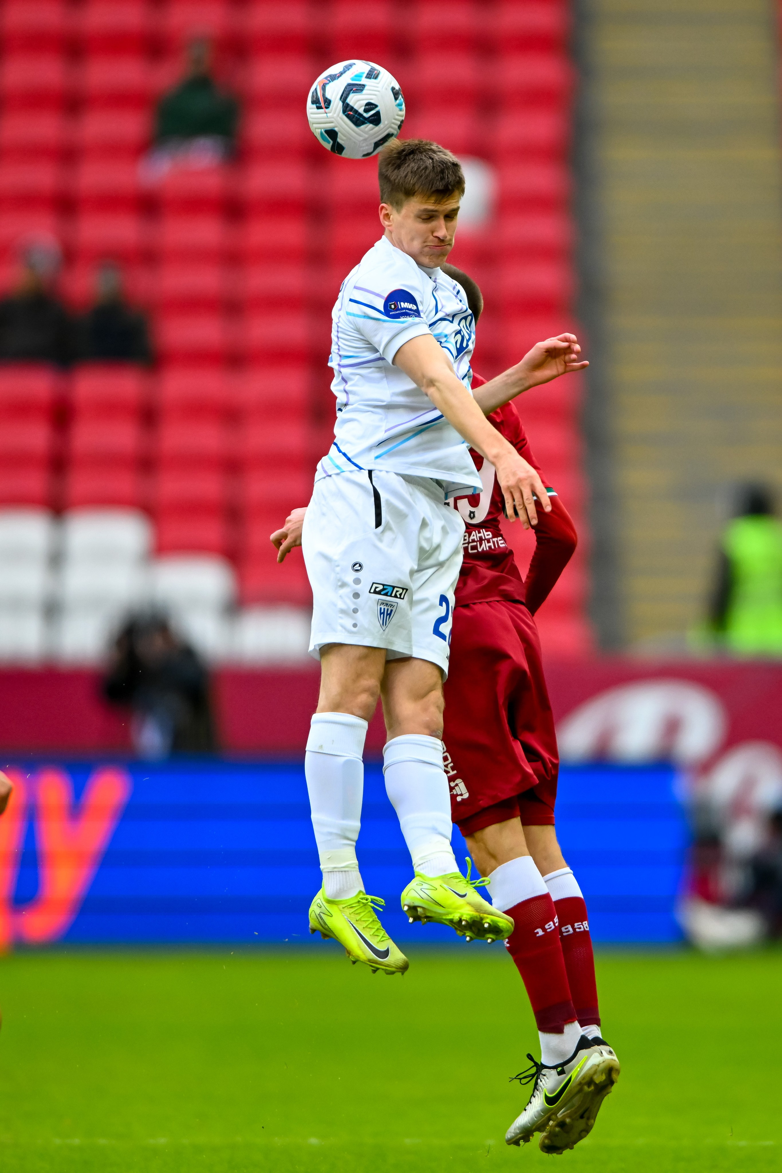 Футбольный фотограф. Спортивный и репортажный фотограф в Казани Вячеслав Сатонин