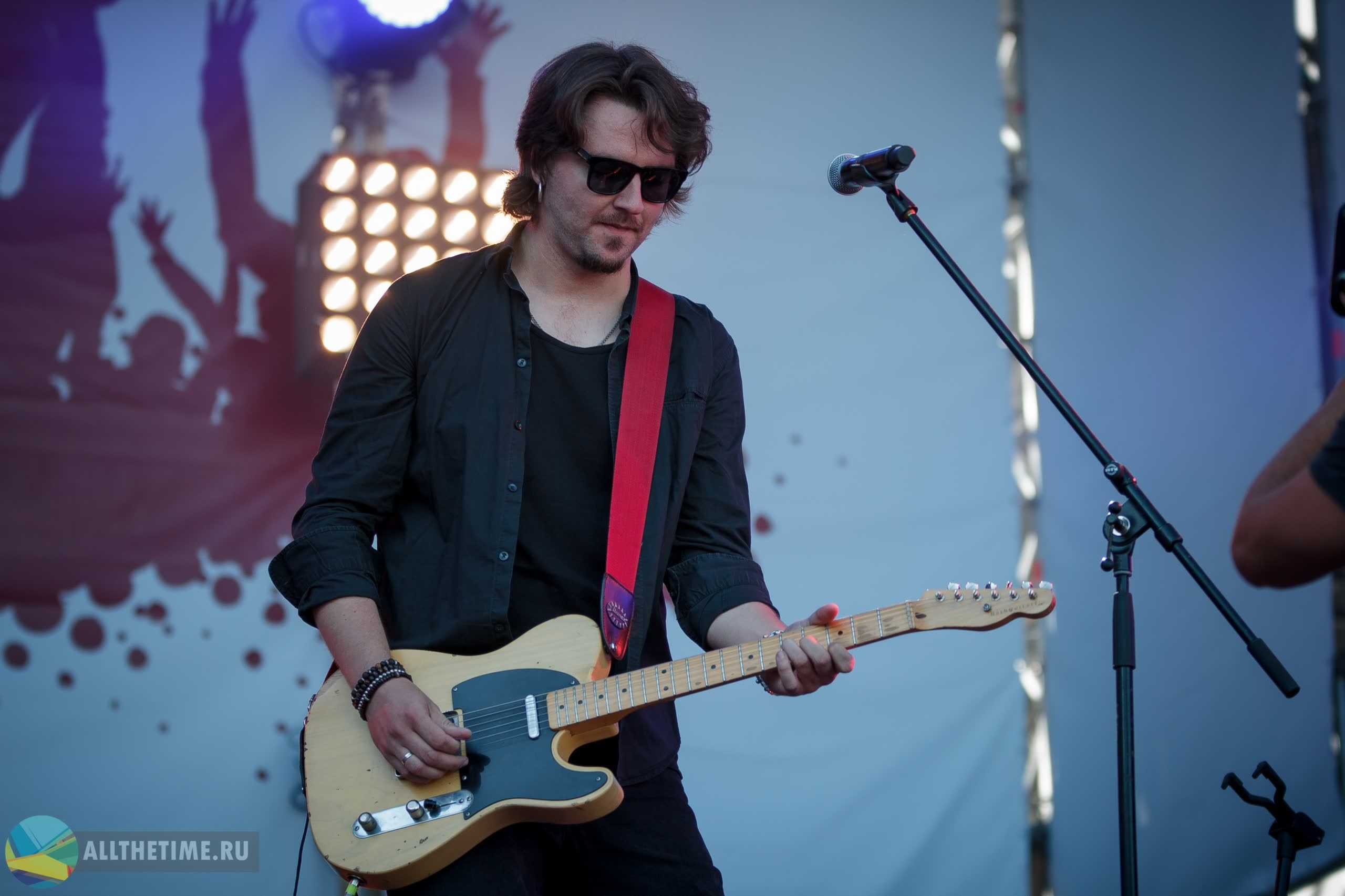 НАШИ В ГОРОДЕ. Магия музыки в кадре: Концертная Фотография