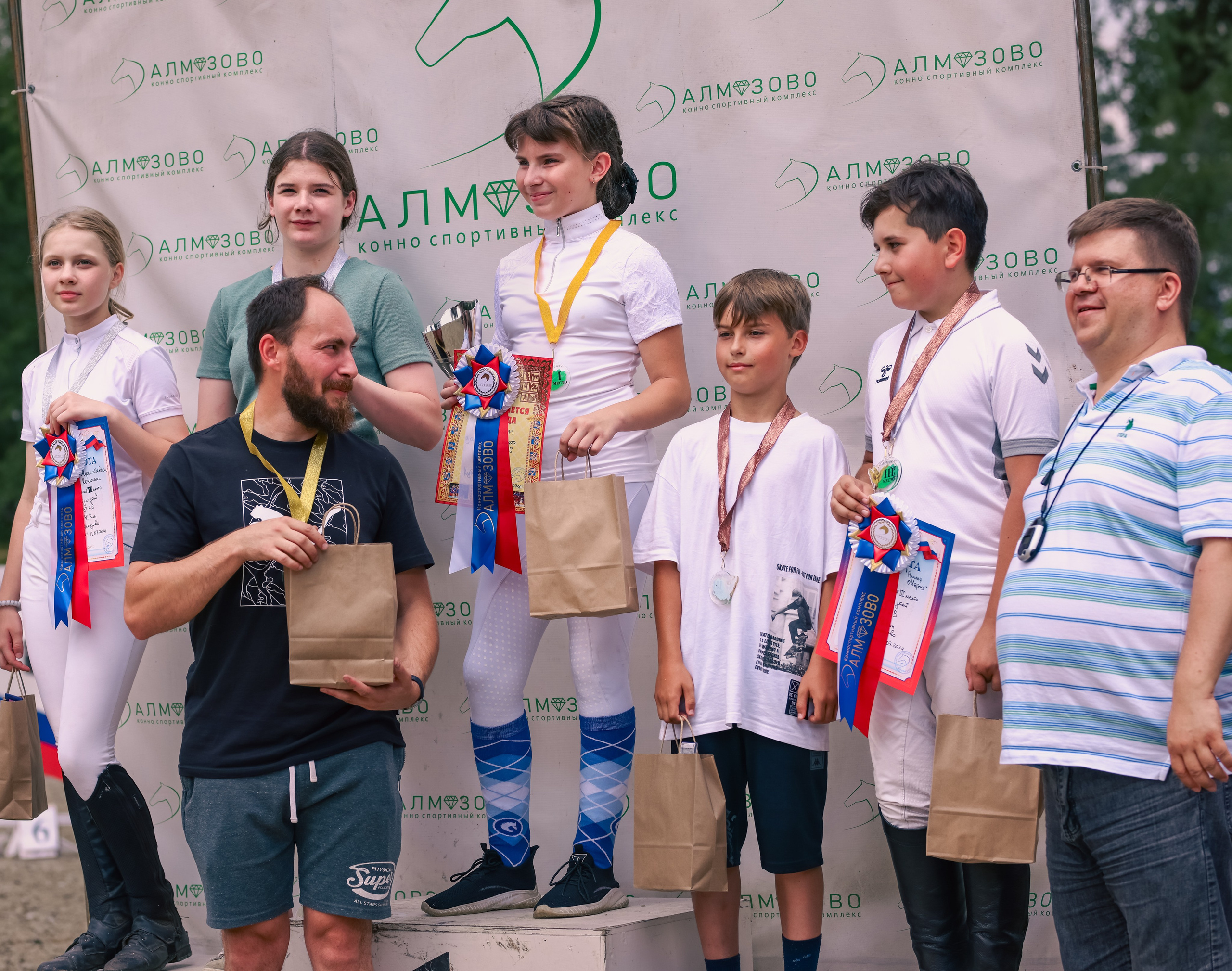 Соревнования по конному спорту. Фотограф репортажей и стритфотосессий в Москве Людмила Смирнова