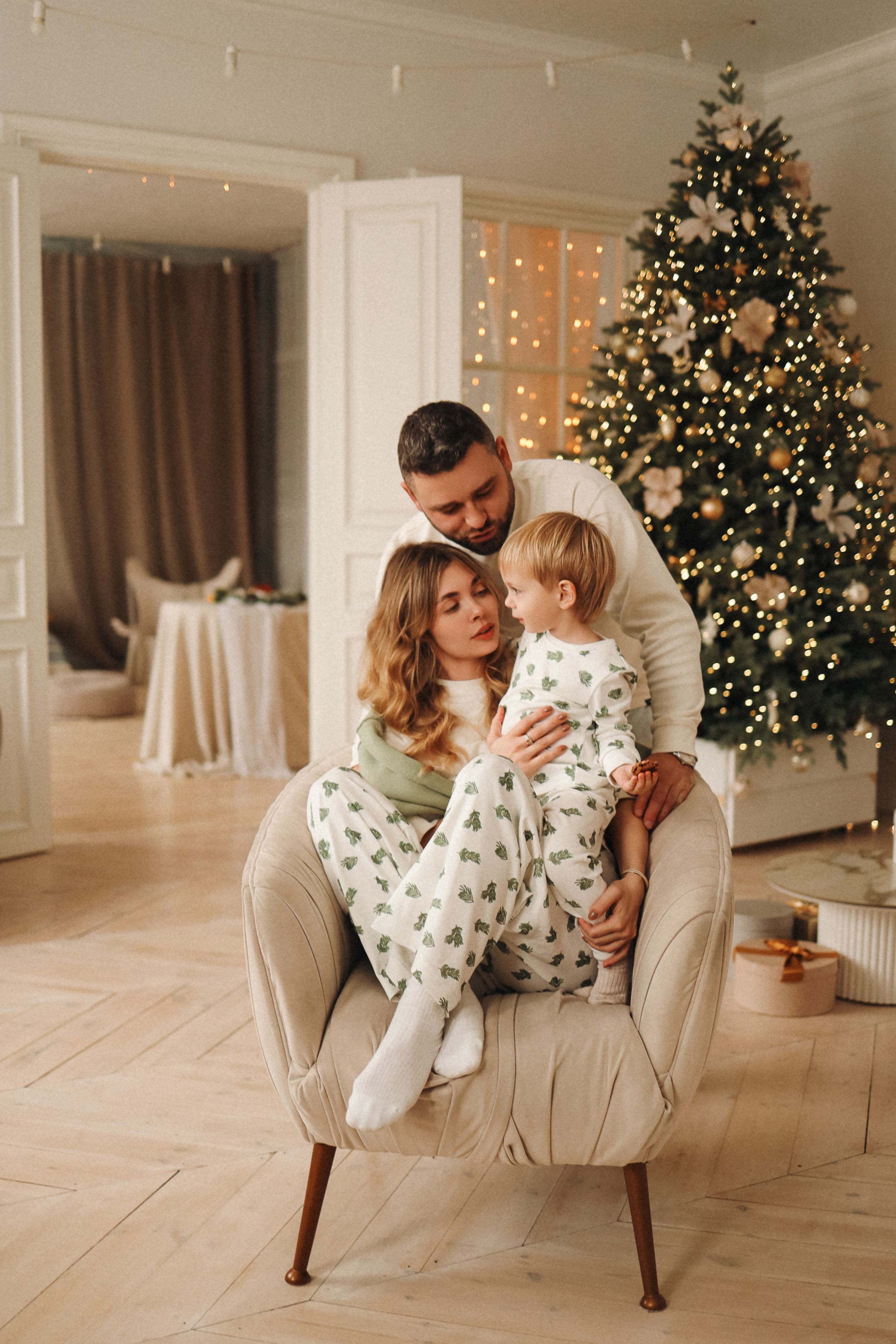 Семейная фотосессия в Villa Nina. Marina Shakirova Photography