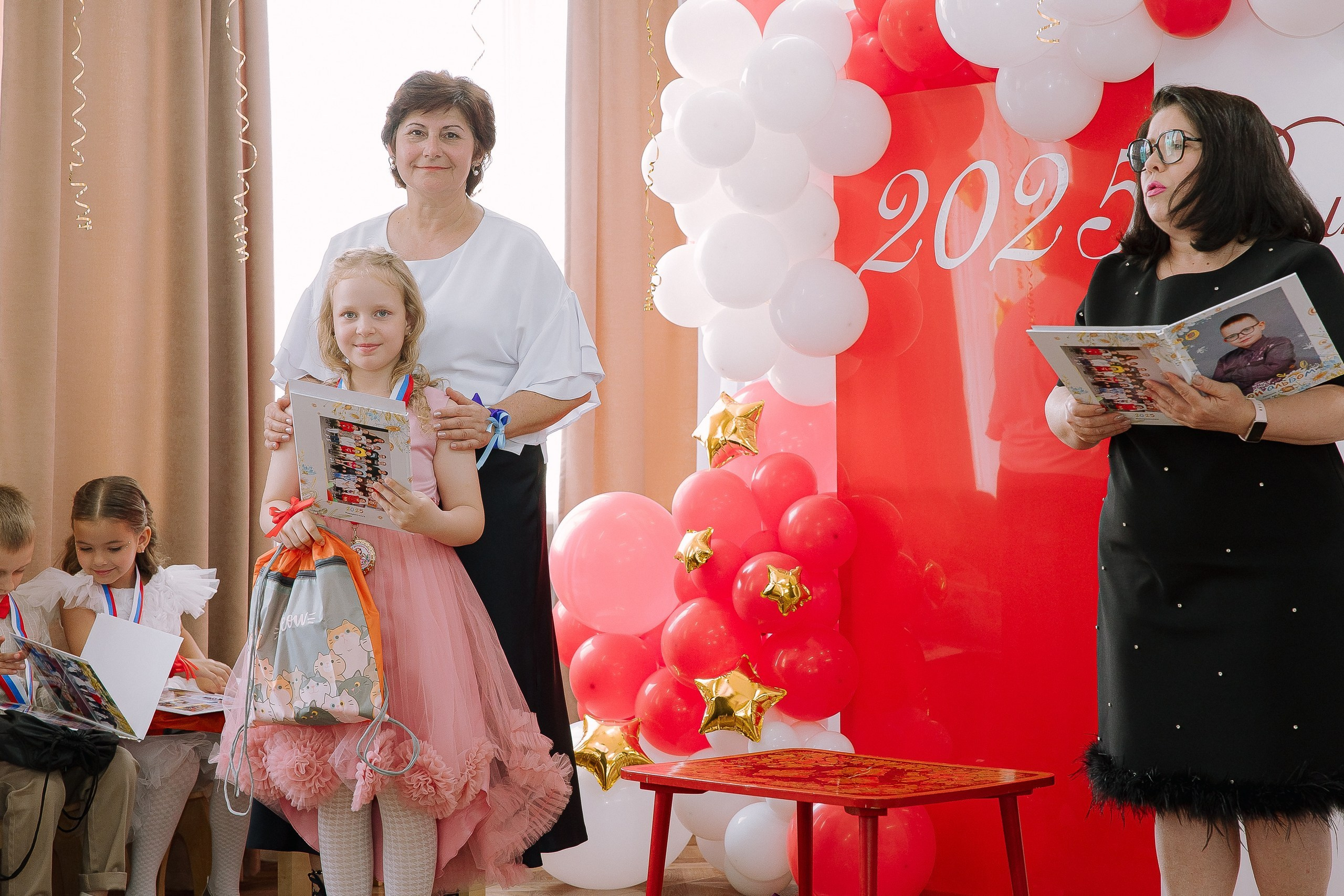 Выпускной в ДС 26. Выпускные альбомы Натальи Бутко: Новороссийск, Анапа, Геленджик