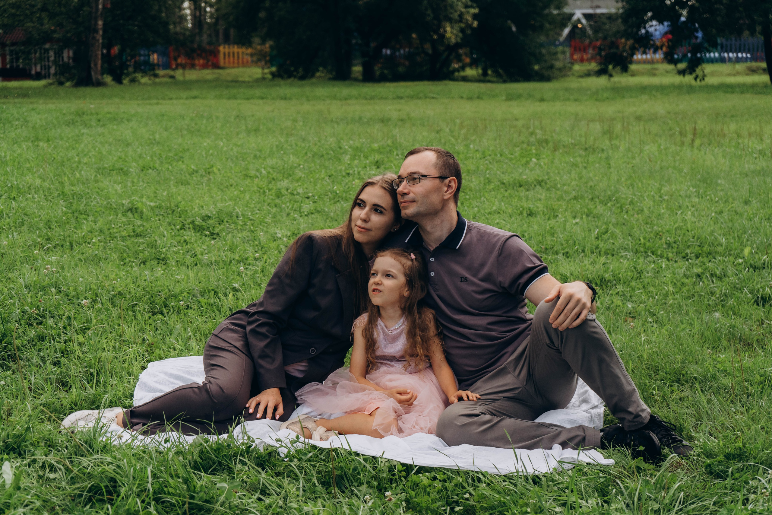 Оля, Костя и Алиса