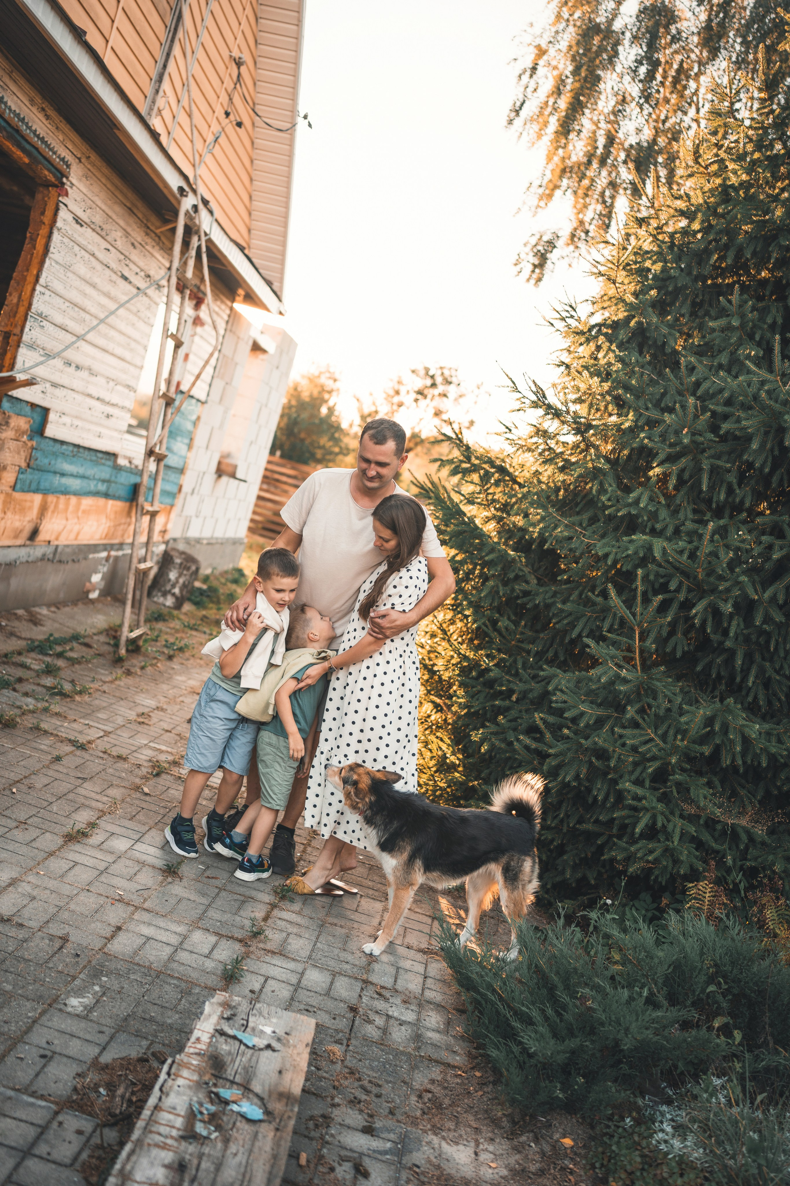 СЪЕМКА НА УЧАСТКЕ. Семья Юлии. Фотограф Марта Козел. Гродно, Беларусь