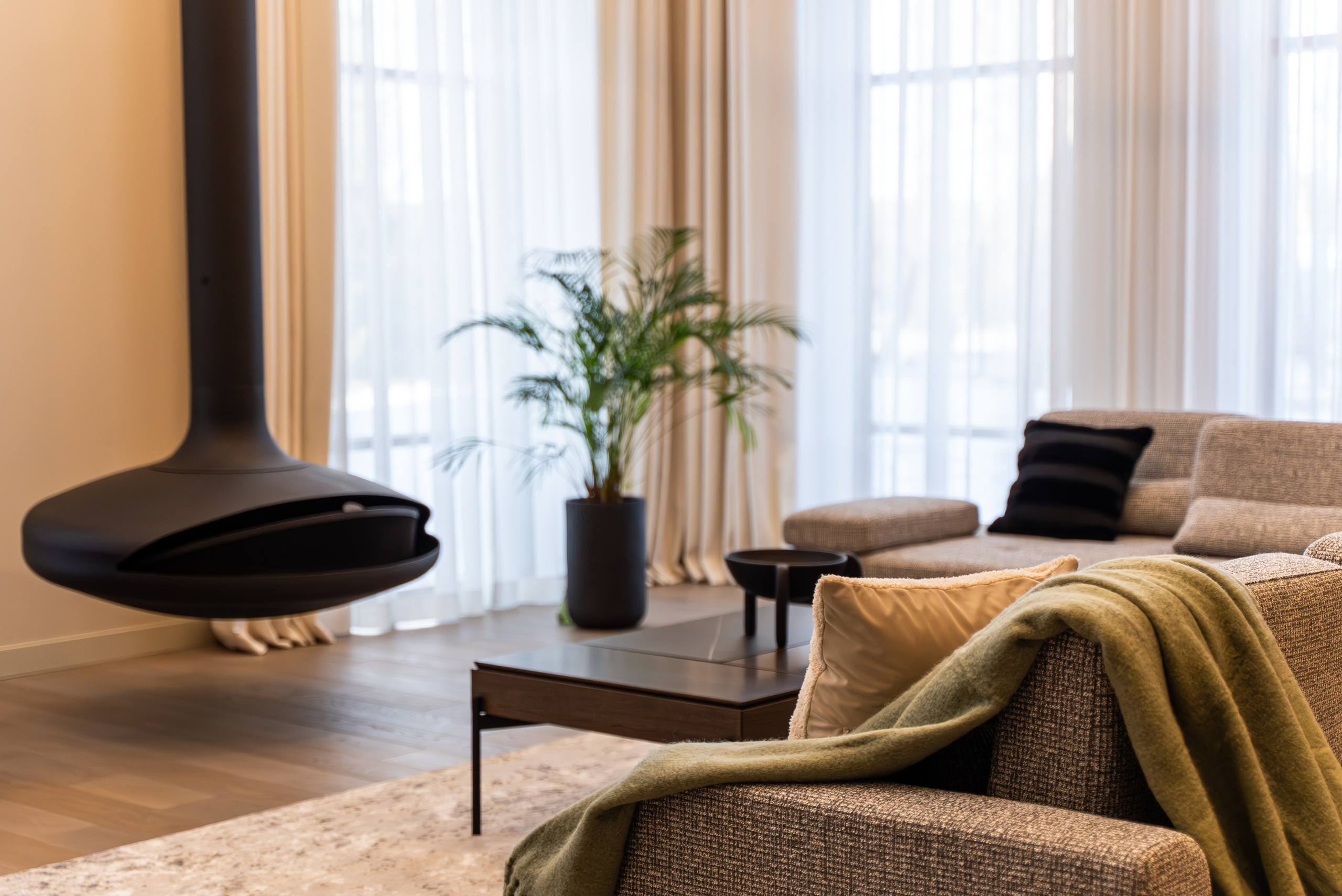 Дом на продажу 600 м. KUSTOV PRODUCTION — профессиональная фотосъёмка в Москве