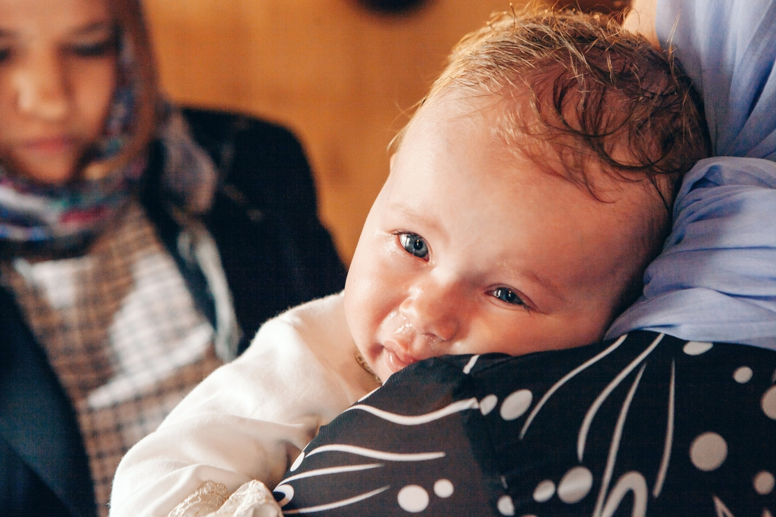 Крещение ребенка в церкви в москве. Фотограф Ольга Ефремова