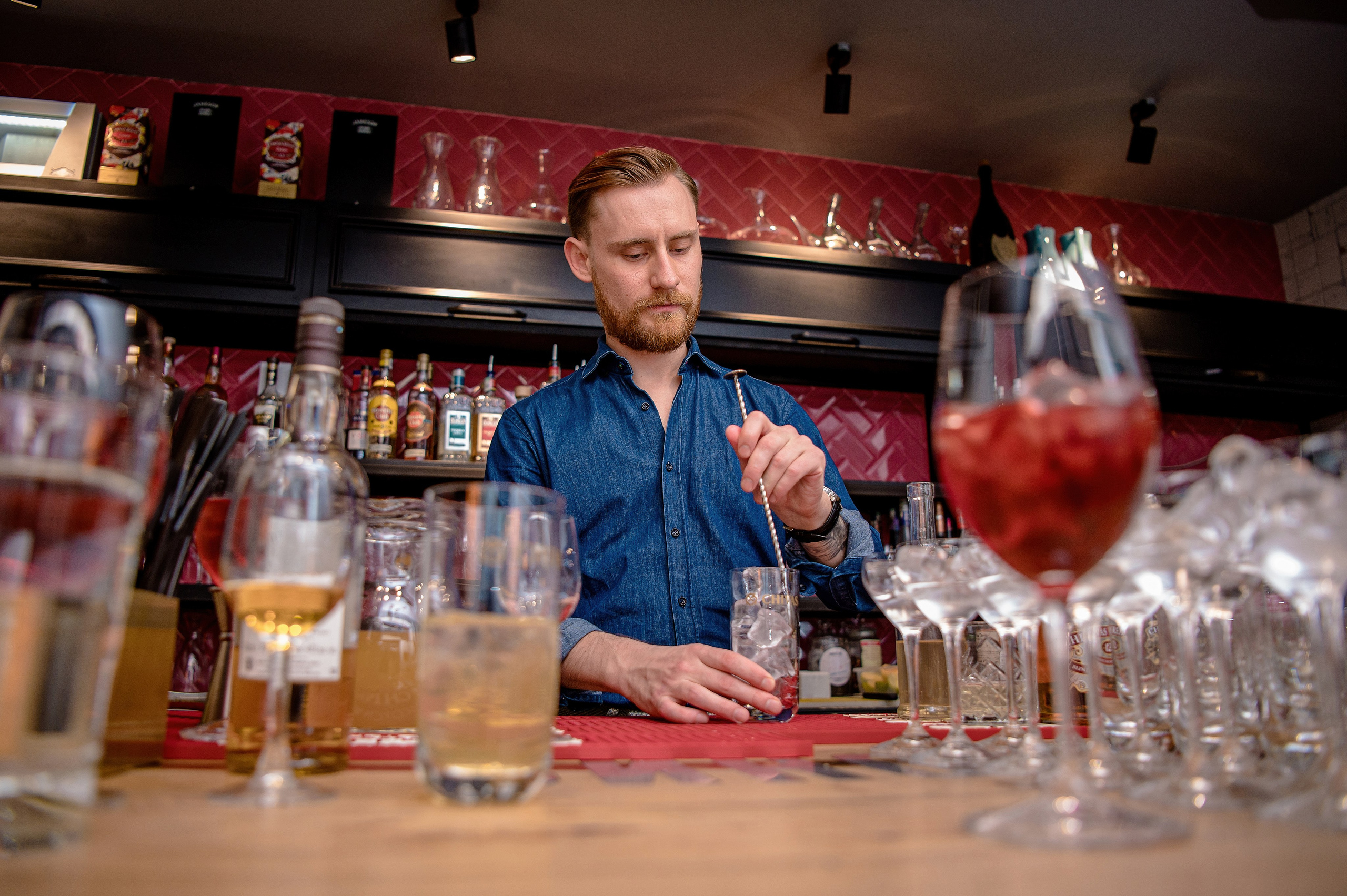 Brand Events. Елена Северина фотограф, Алматы: репортаж (спорт, концерты, конференции), предметная и фуд-съёмка, портреты, каталоги, фэшн, ретушь