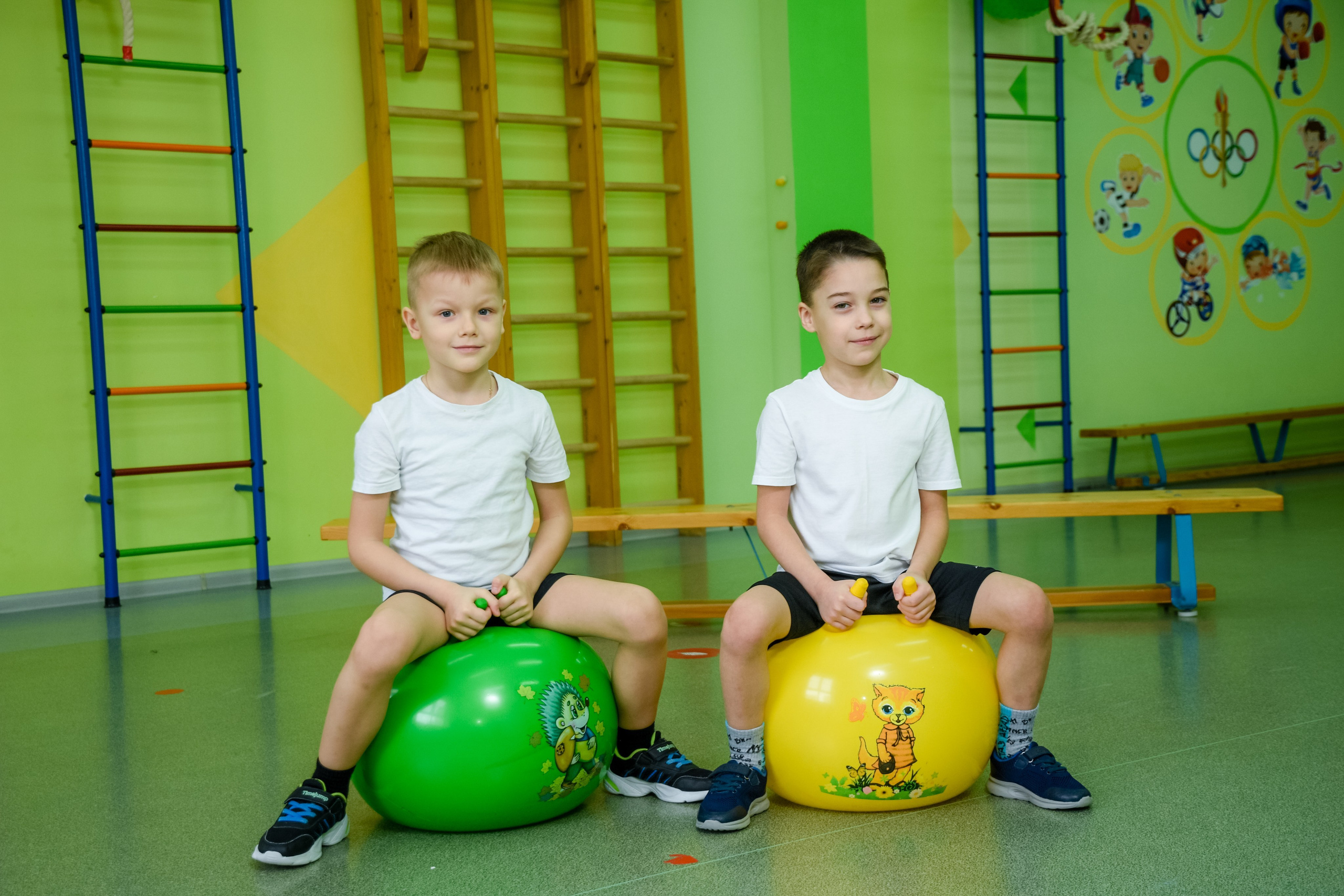 Фотосессия для выпускного альбома в спортзале. Вячеслав Скрипник Фотограф Краснодар
