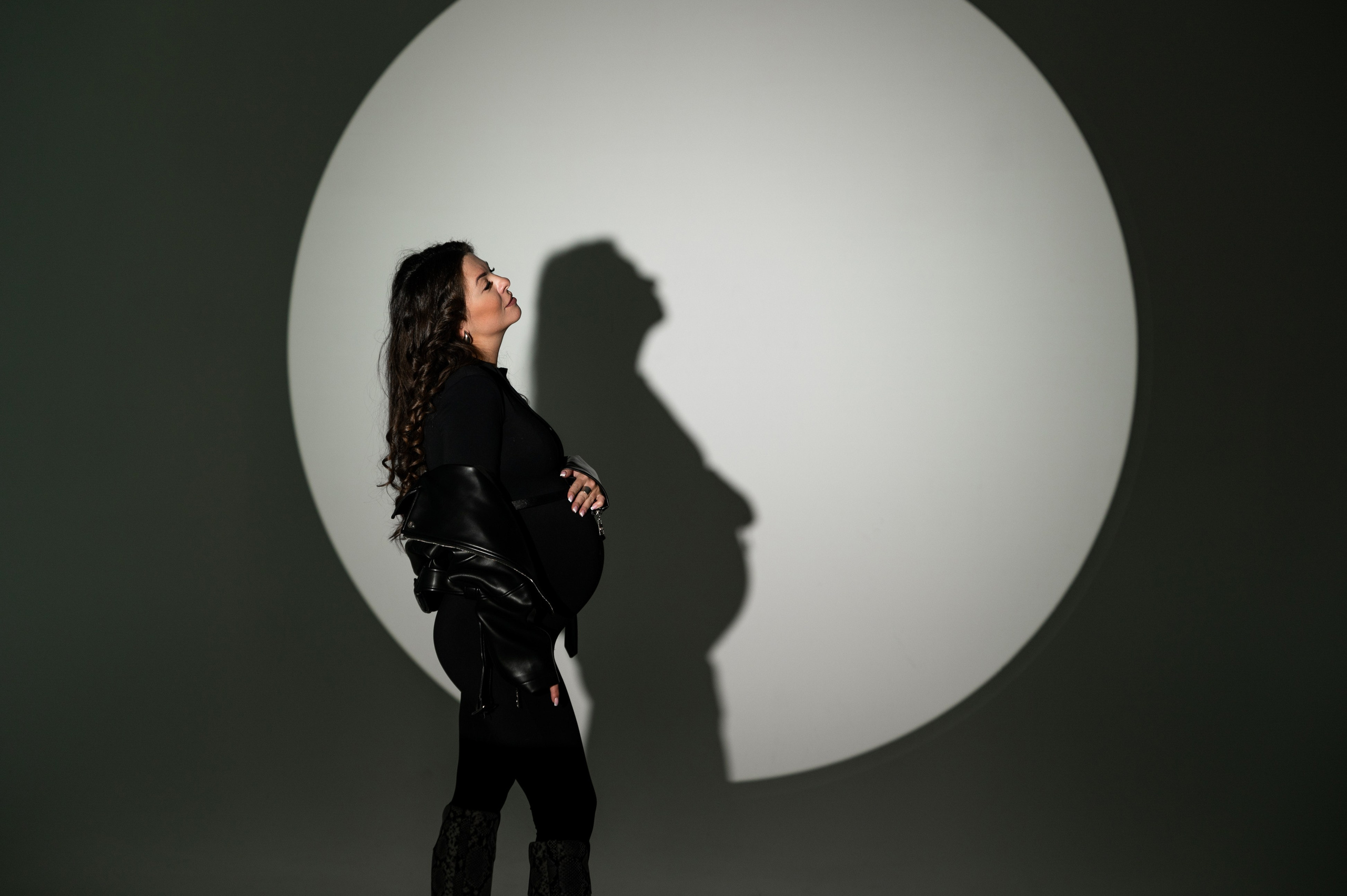 В ожидании малыша в Туле. Портретный, семейный, свадебный фотограф. Бизнес, контент съёмка. Тула