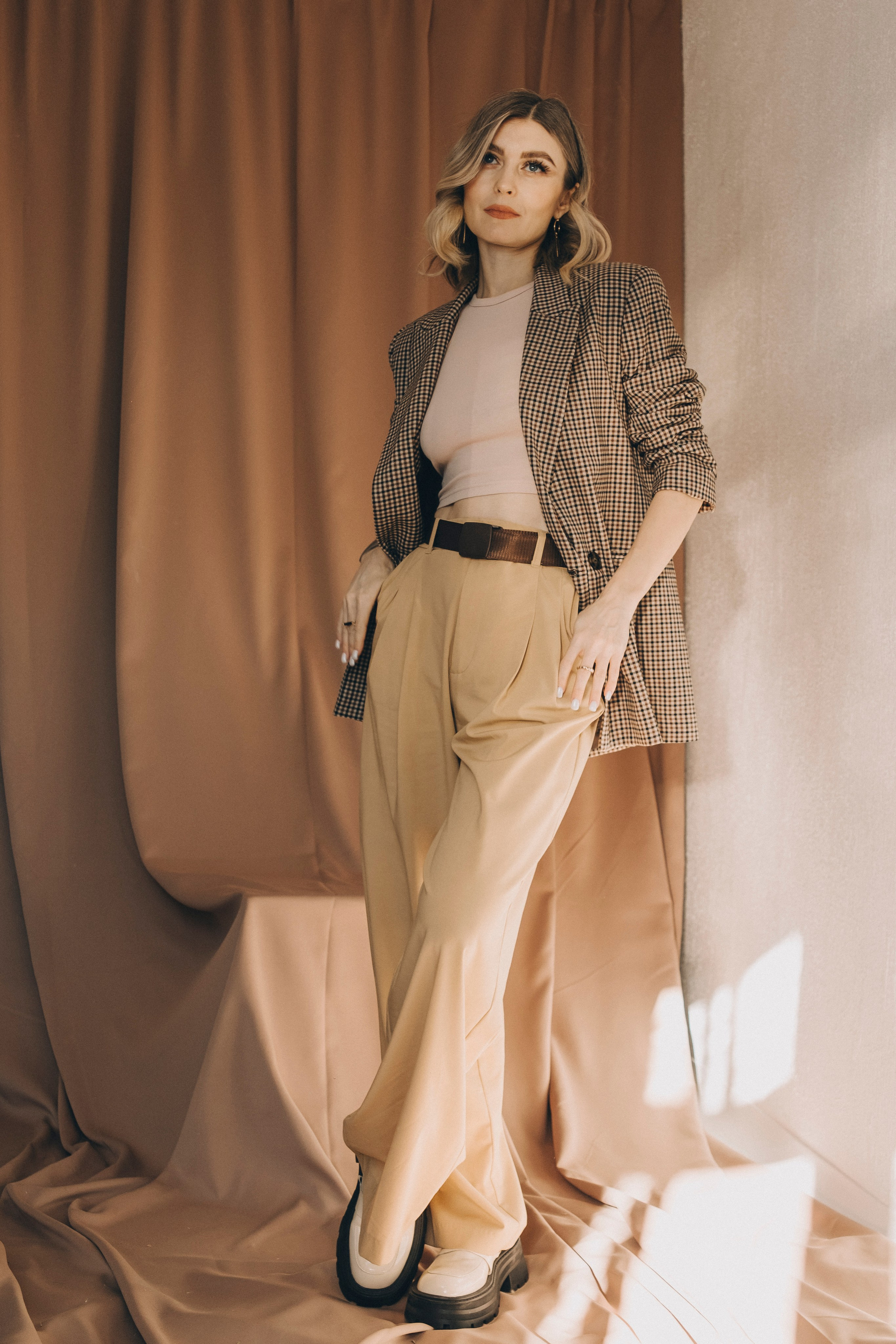 Падал свет. Фотограф в Иркутске Анна Мирошникова