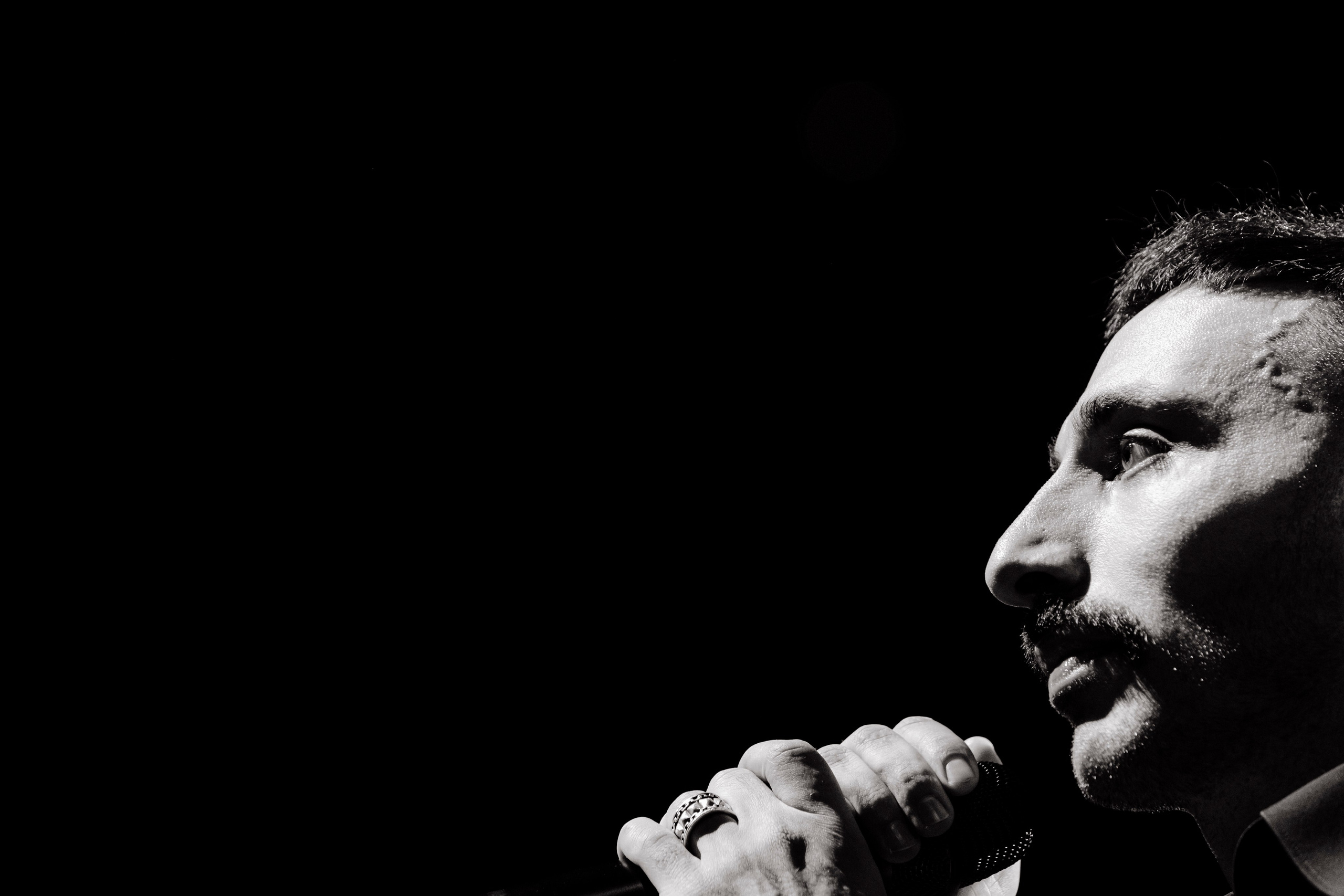 Концерт L’ONE с хором и симфоническим оркестром в Live Арене 19 октября 2025. Репортажный, event, концертный и backstage фотограф из Москвы Виталий Кривцов